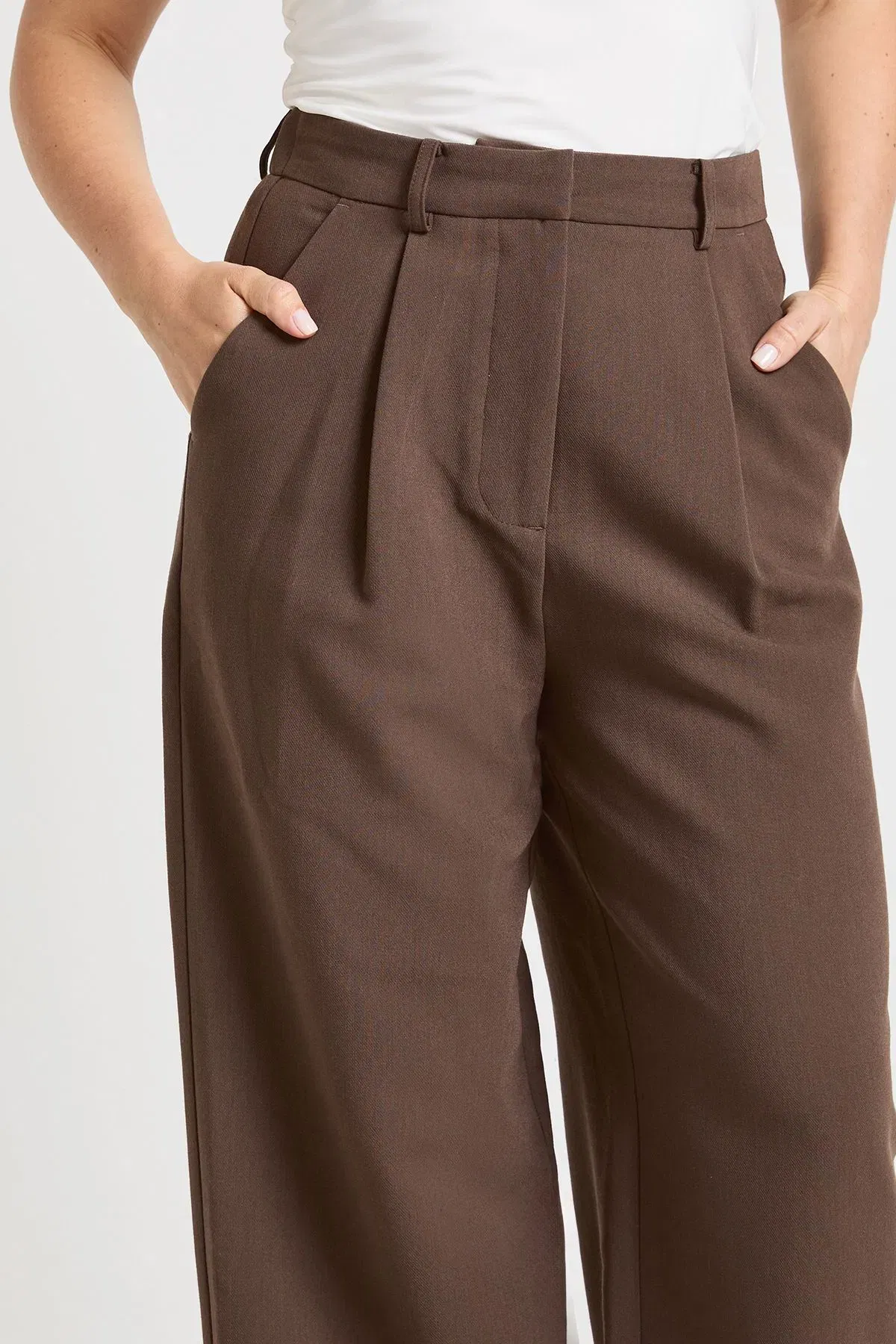 Petite Essential Wide Leg Tailored Trousers