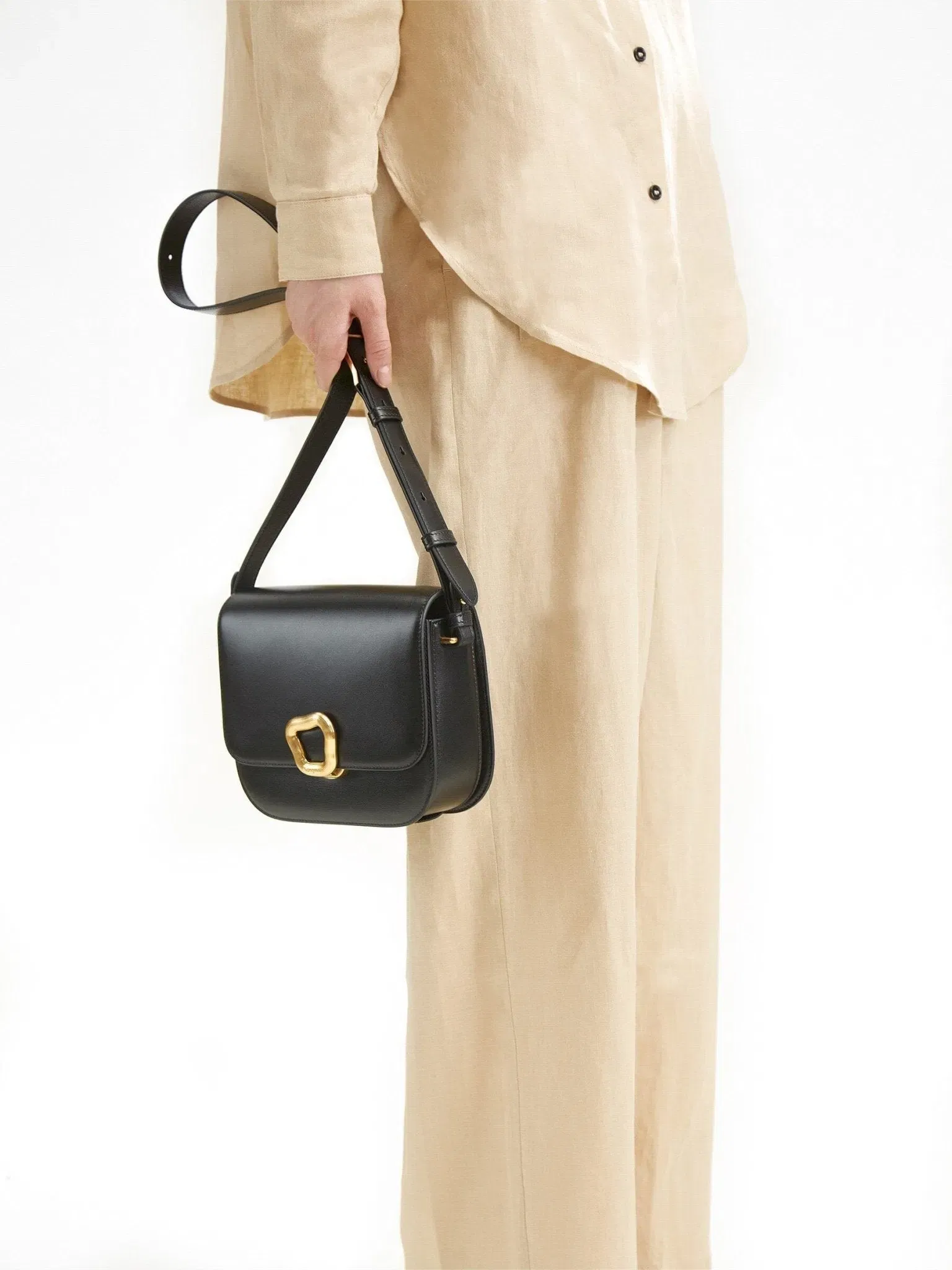 Songmont Medium Reset Tofu Bag Onyx