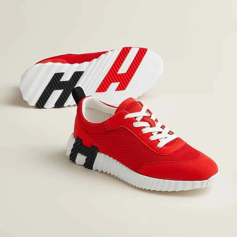 Bouncing sneaker