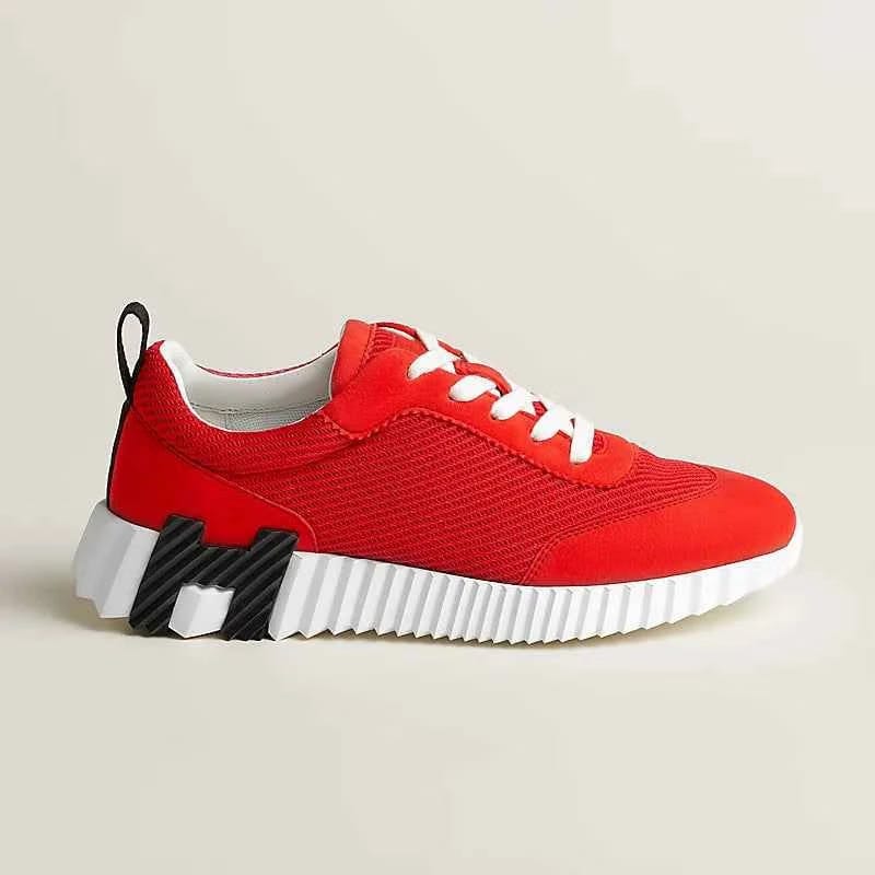 Bouncing sneaker