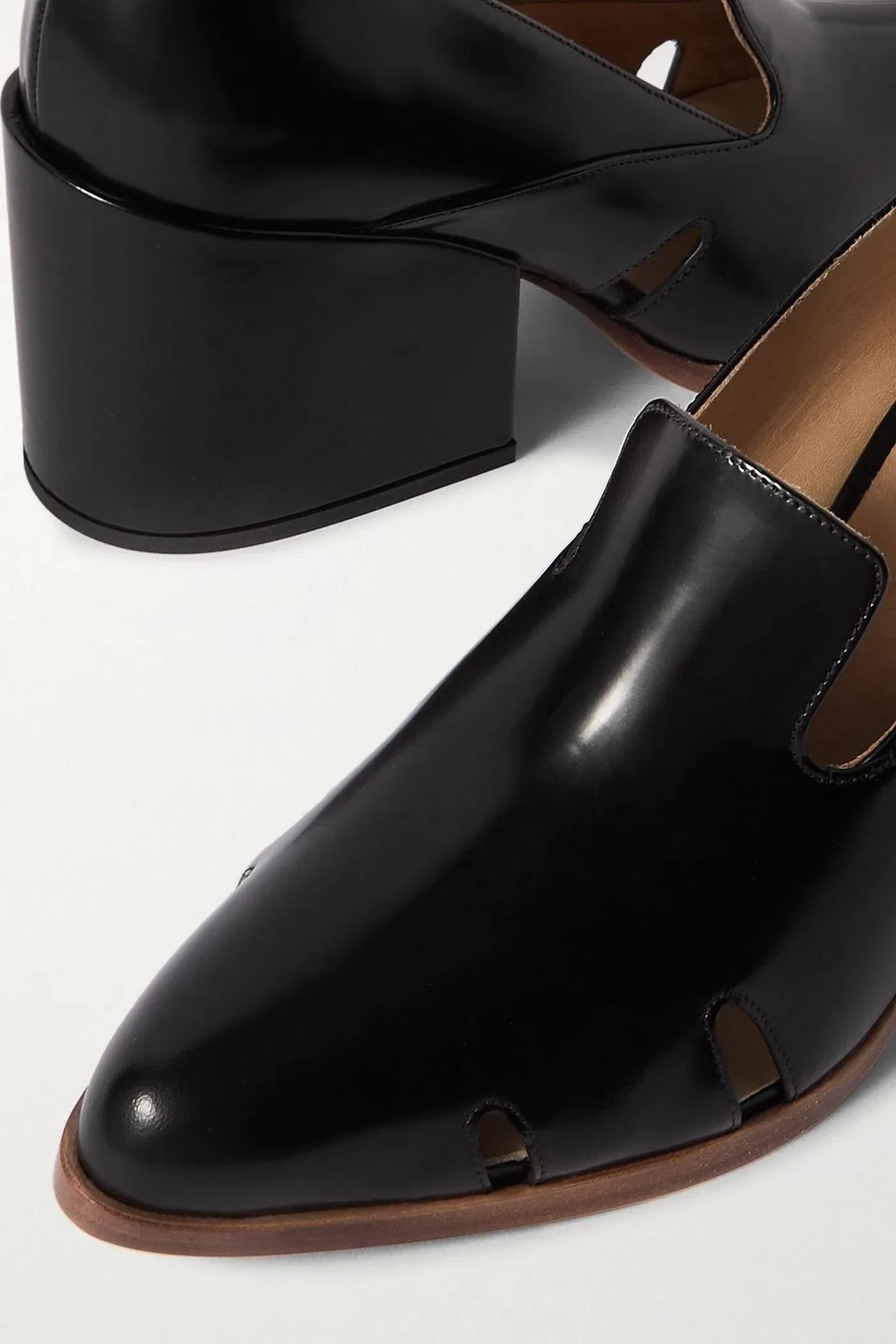 Gabriela Hearst Eliza Cutout Leather Pumps Black Women's