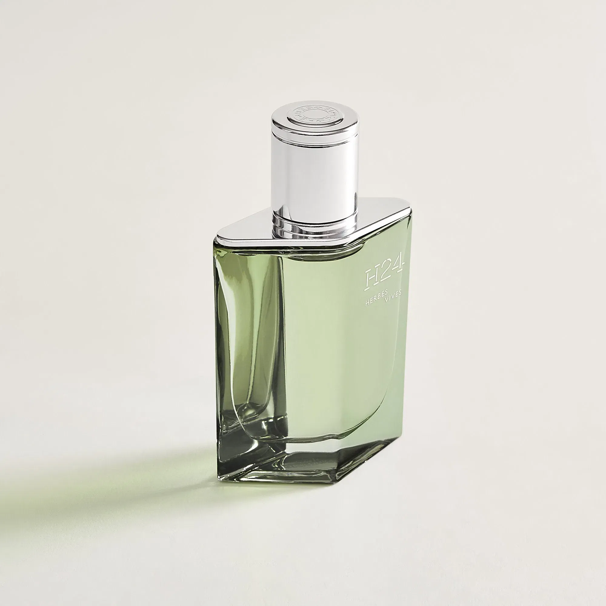 Hermes H24 Herbes Vives Eau De Parfum
