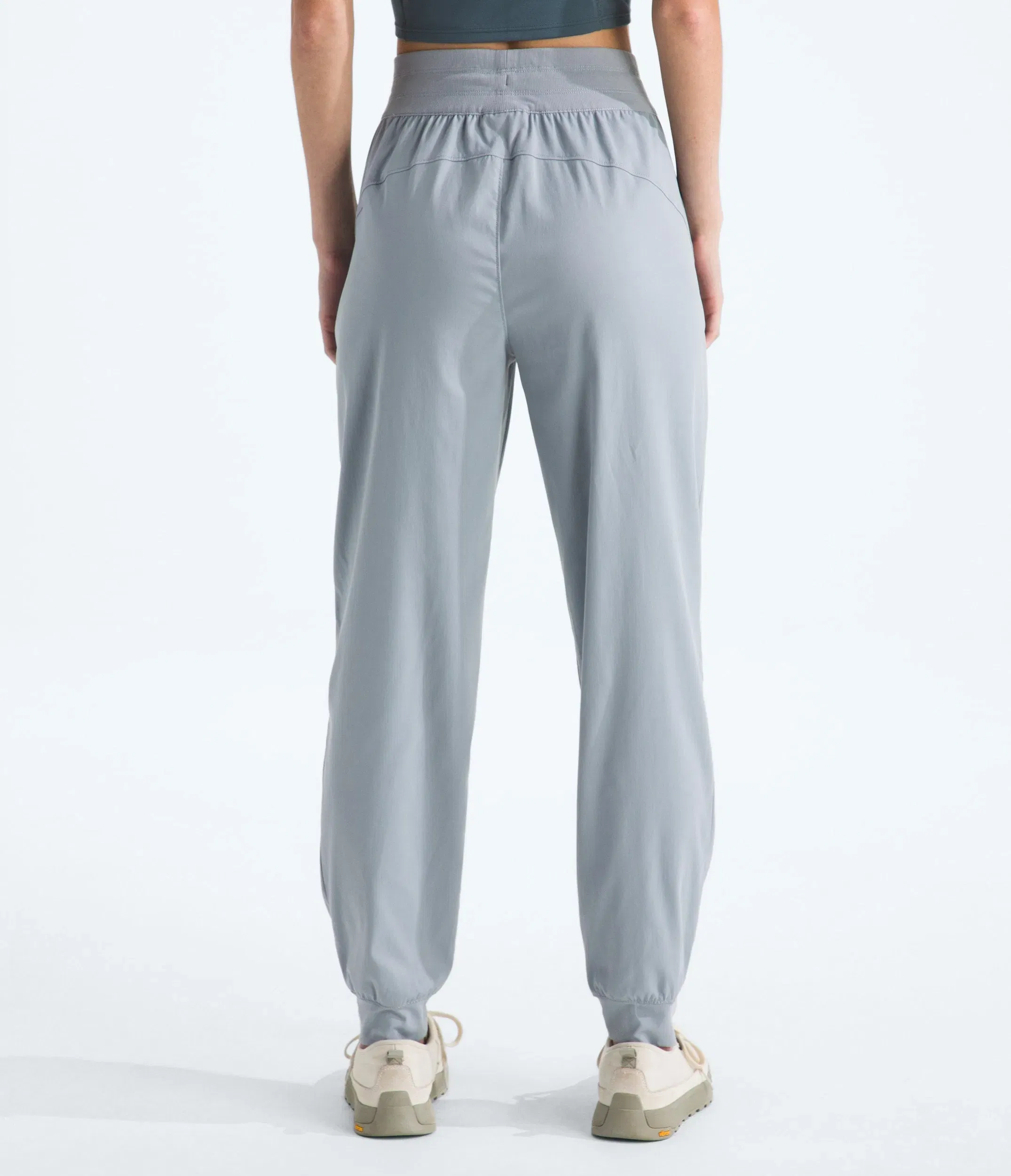 The North Face Women’s Aphrodite Arise Joggers Frost Grey