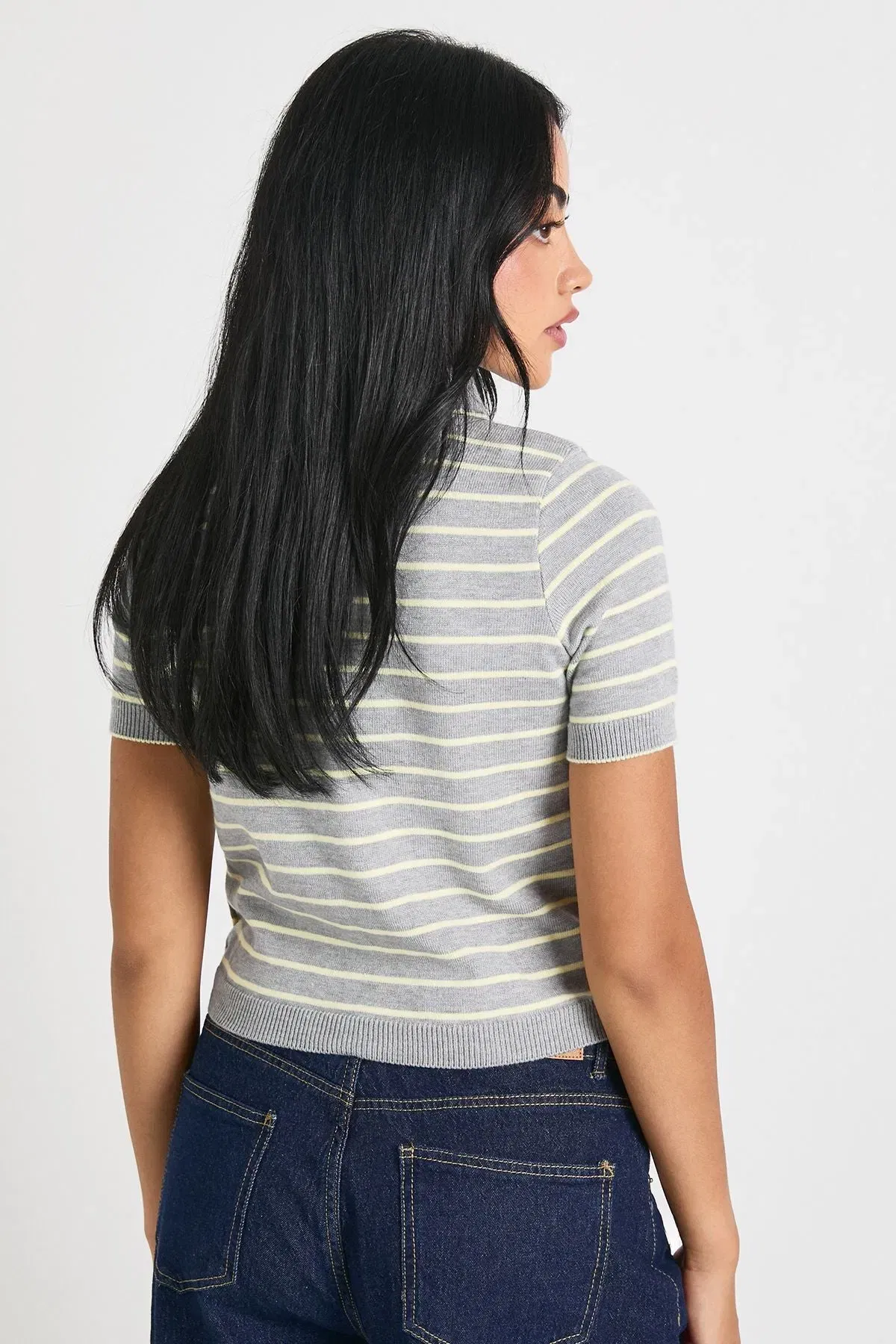 Scallop Edge Collar Stripe Knitted Top