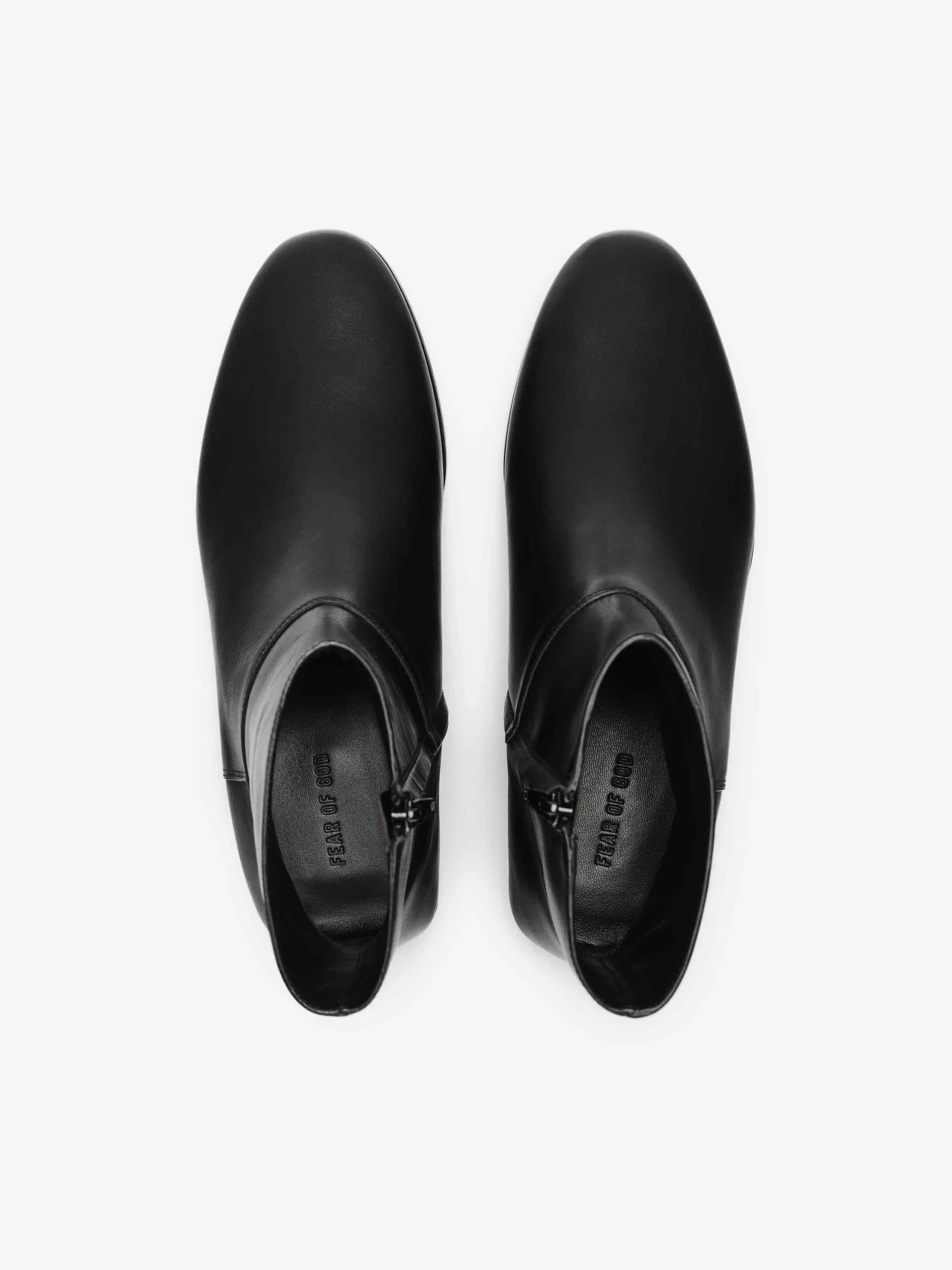 Essentials Leather Ankle Boot Black