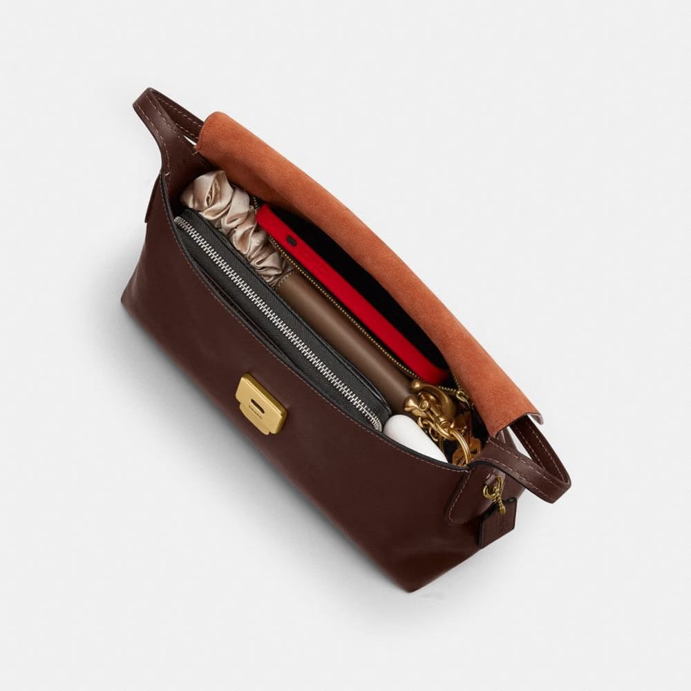Coach Chelsea Shoulder Bag 30 Brass Maple