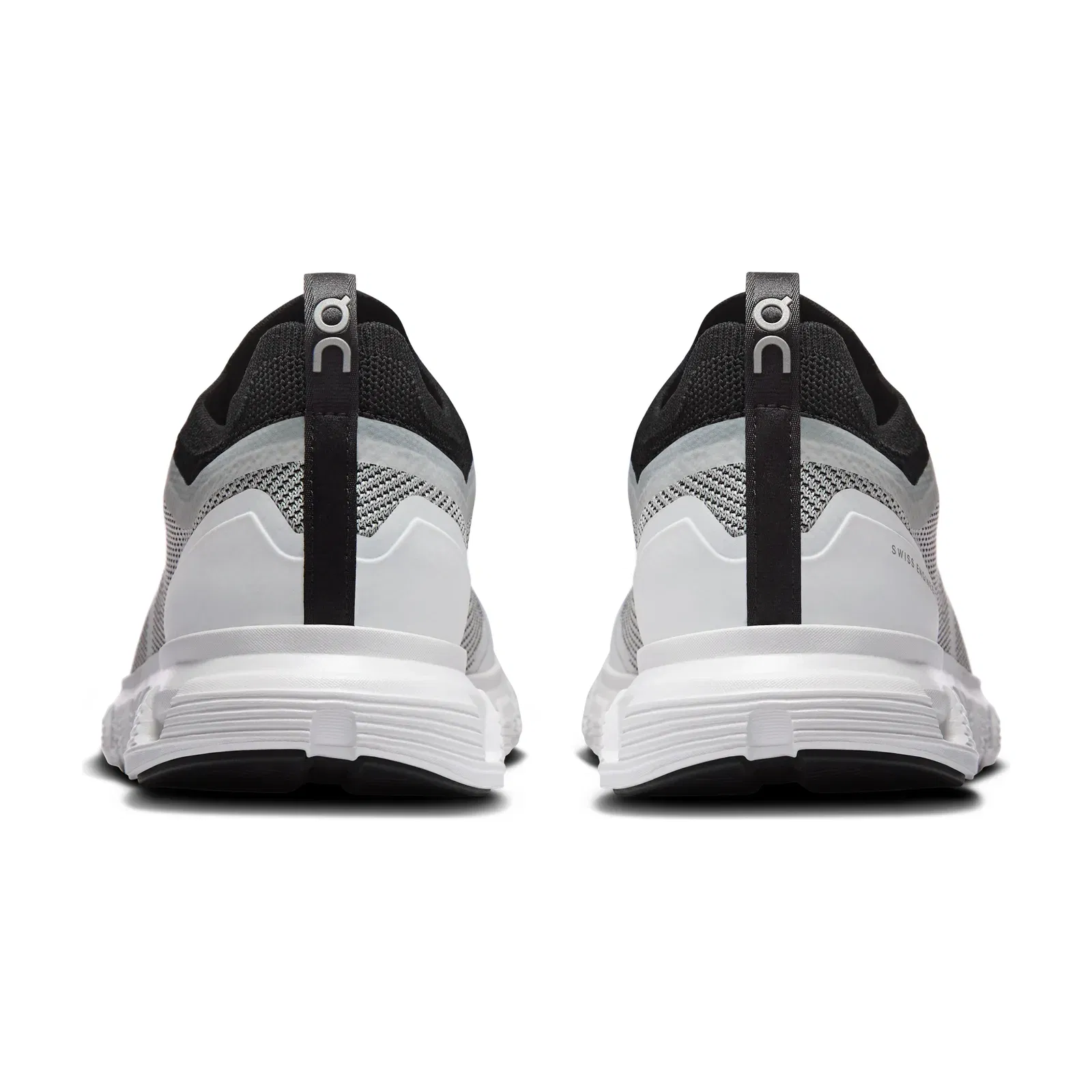 ON Running Cloud 6 Versa White Black
