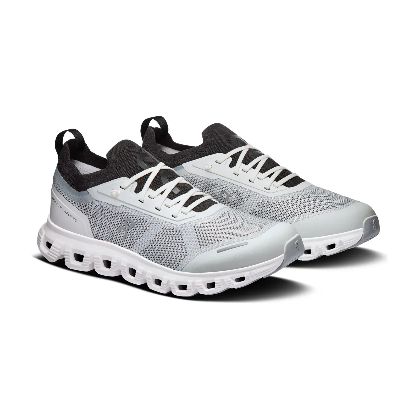 ON Running Cloud 6 Versa White Black