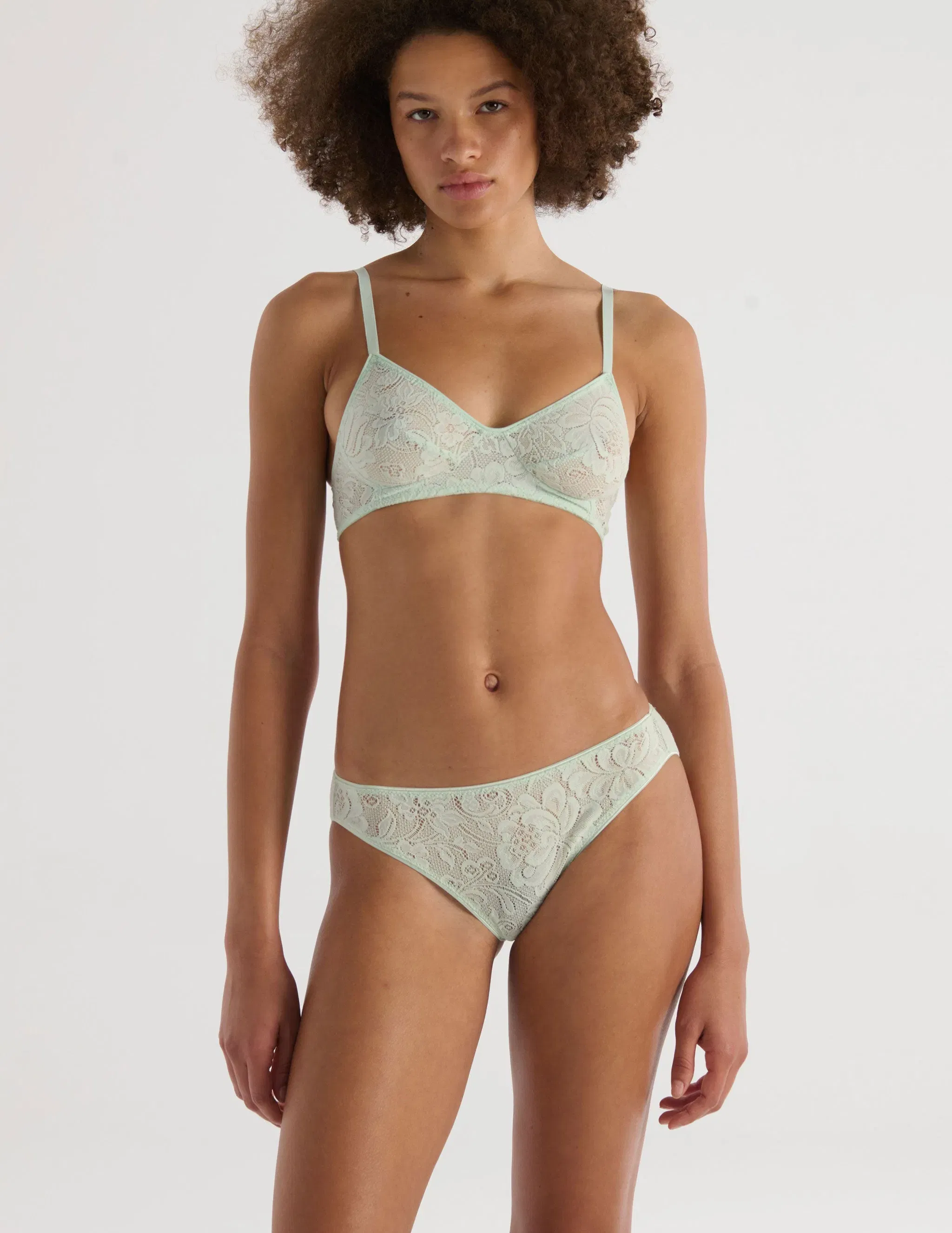Tamara Bralette Caledonia
