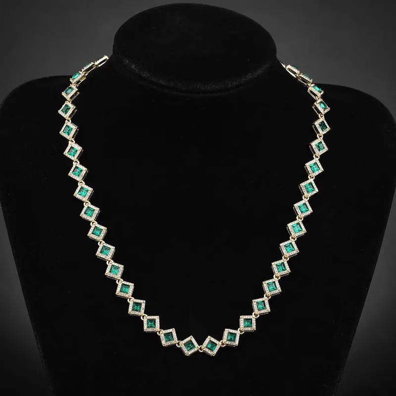 Emerald Cuban Chain Small Square Necklace