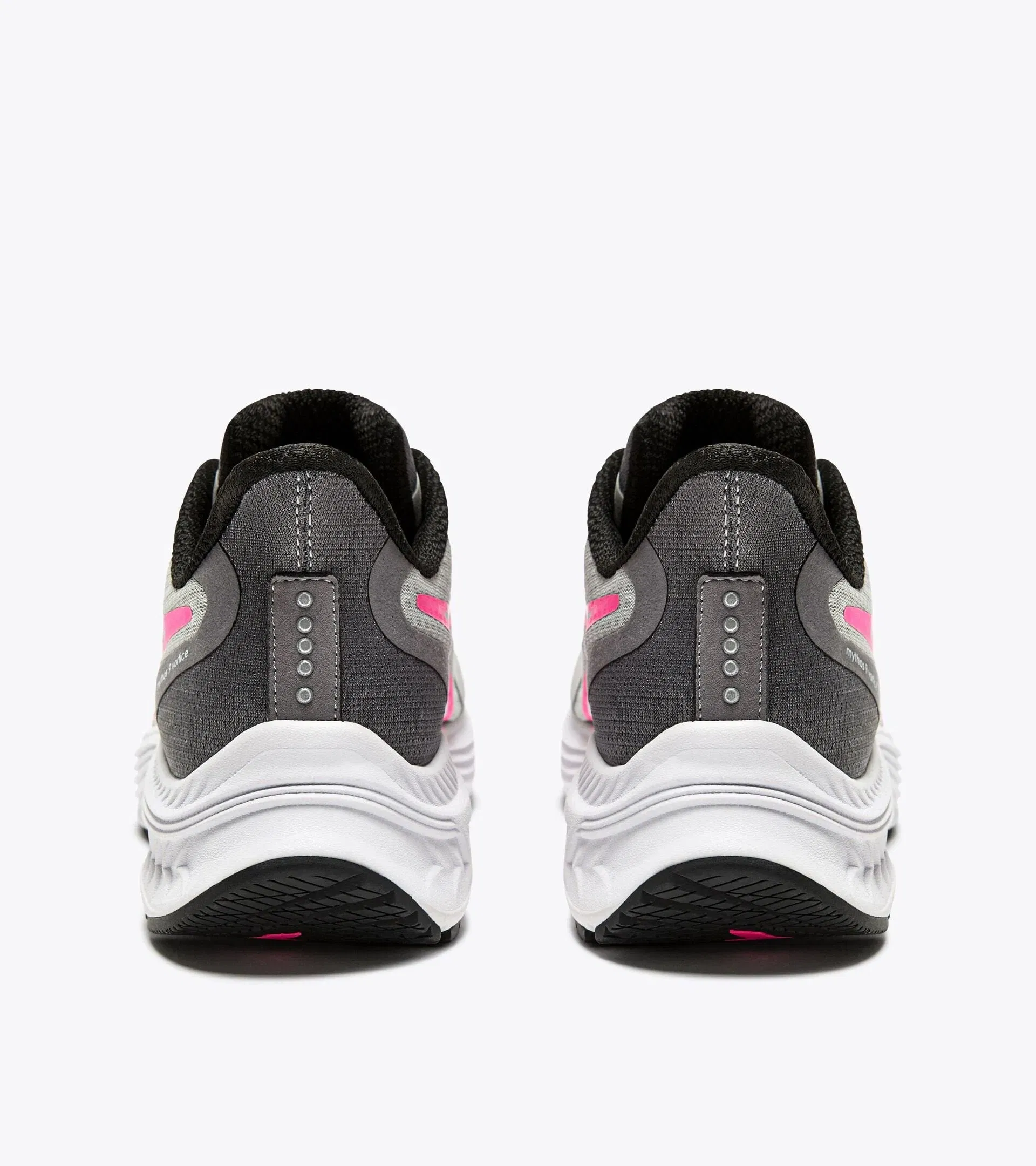 Diadora Mythos Blushield 9 Vortice W Silver Dd/Pink Fluo