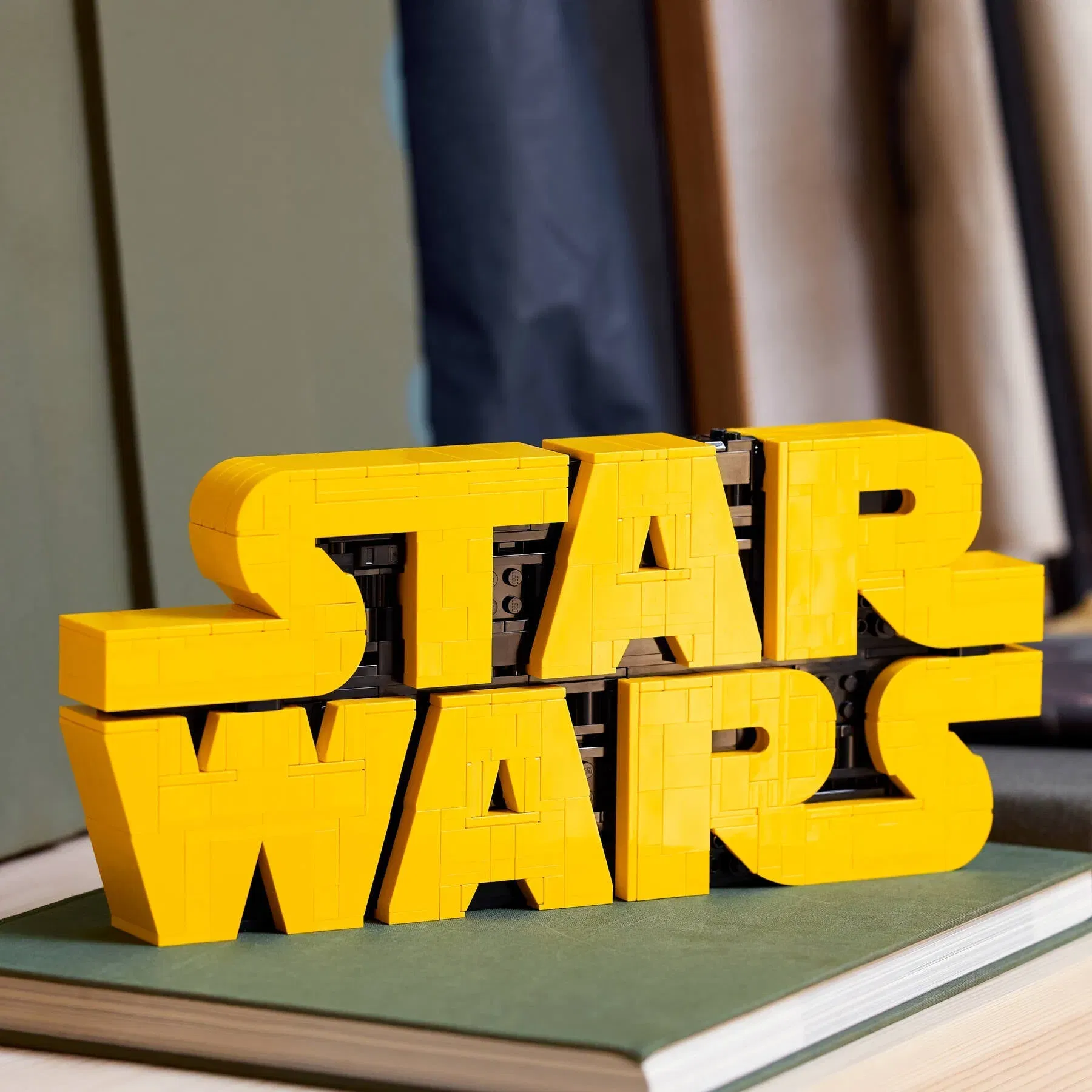 Lego BrickBuilt StarWars Logo