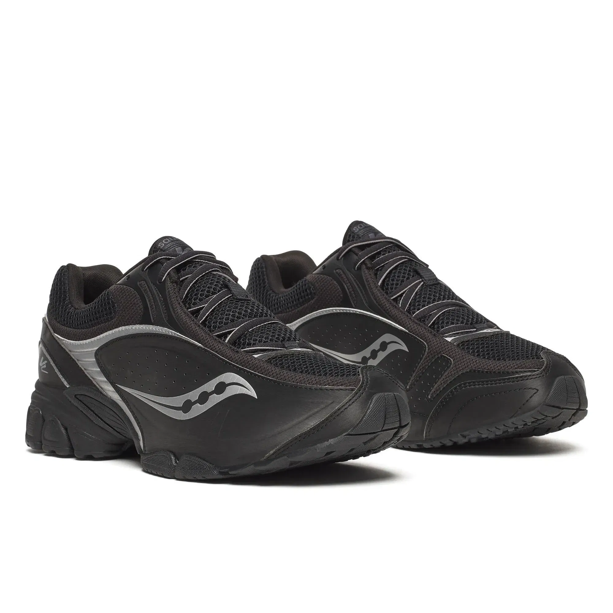 Saucony ProGrid V2 Black | Silver