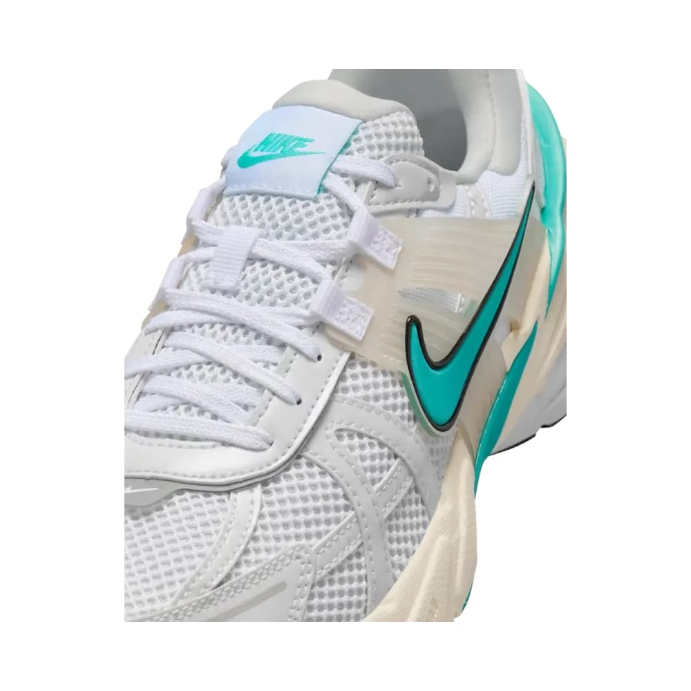 Nike V2K Run Coconut Milk