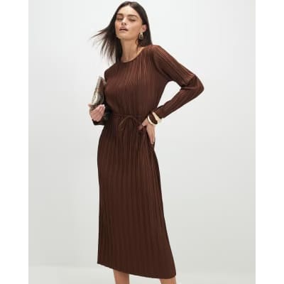 Brown Long Sleeve Plisse Belted Midi Dress