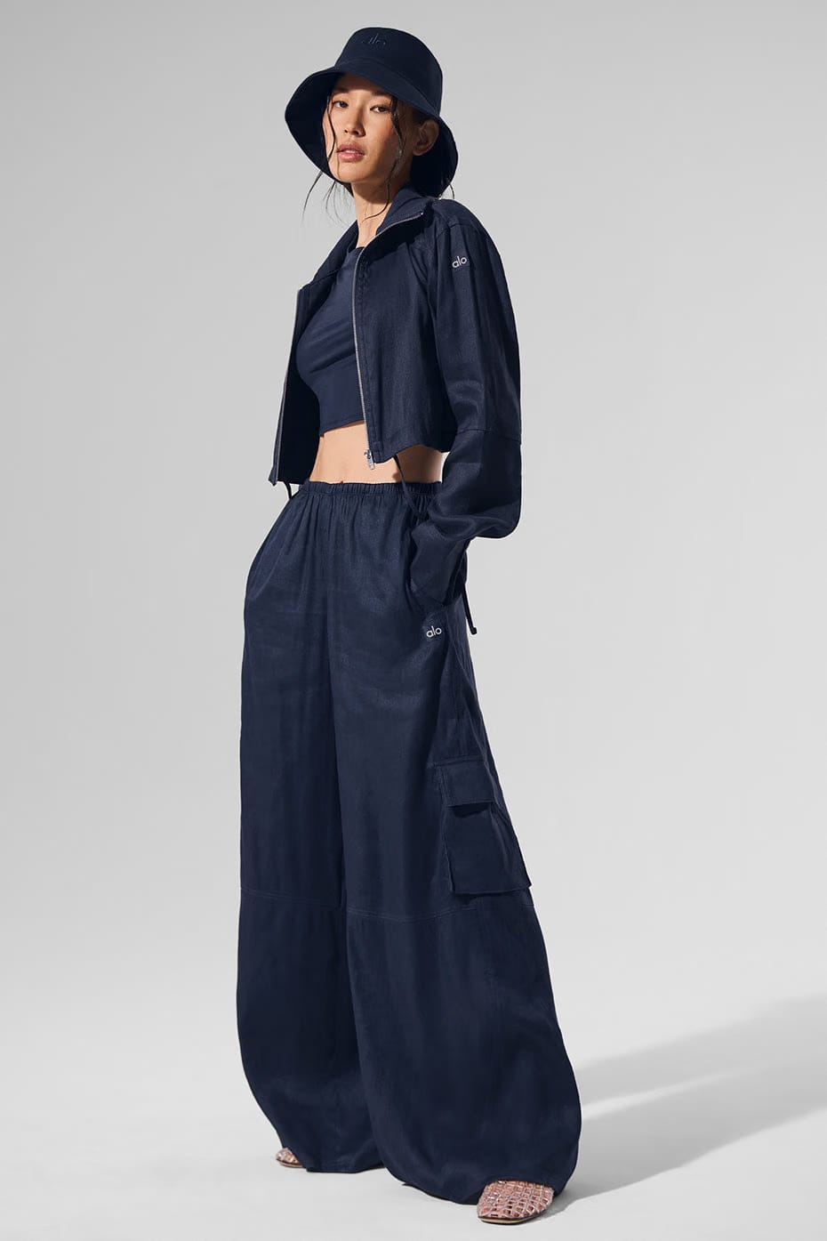 Linen Cropped Getaway Jacket
