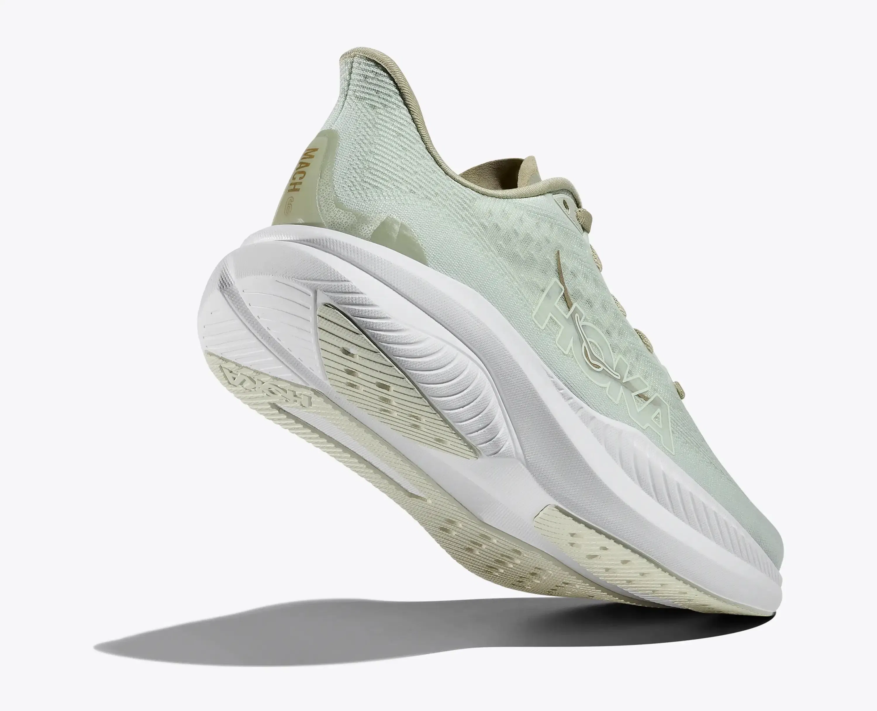 Hoka Women'S Mach 6 Oyster Mushroom Truffle Salt