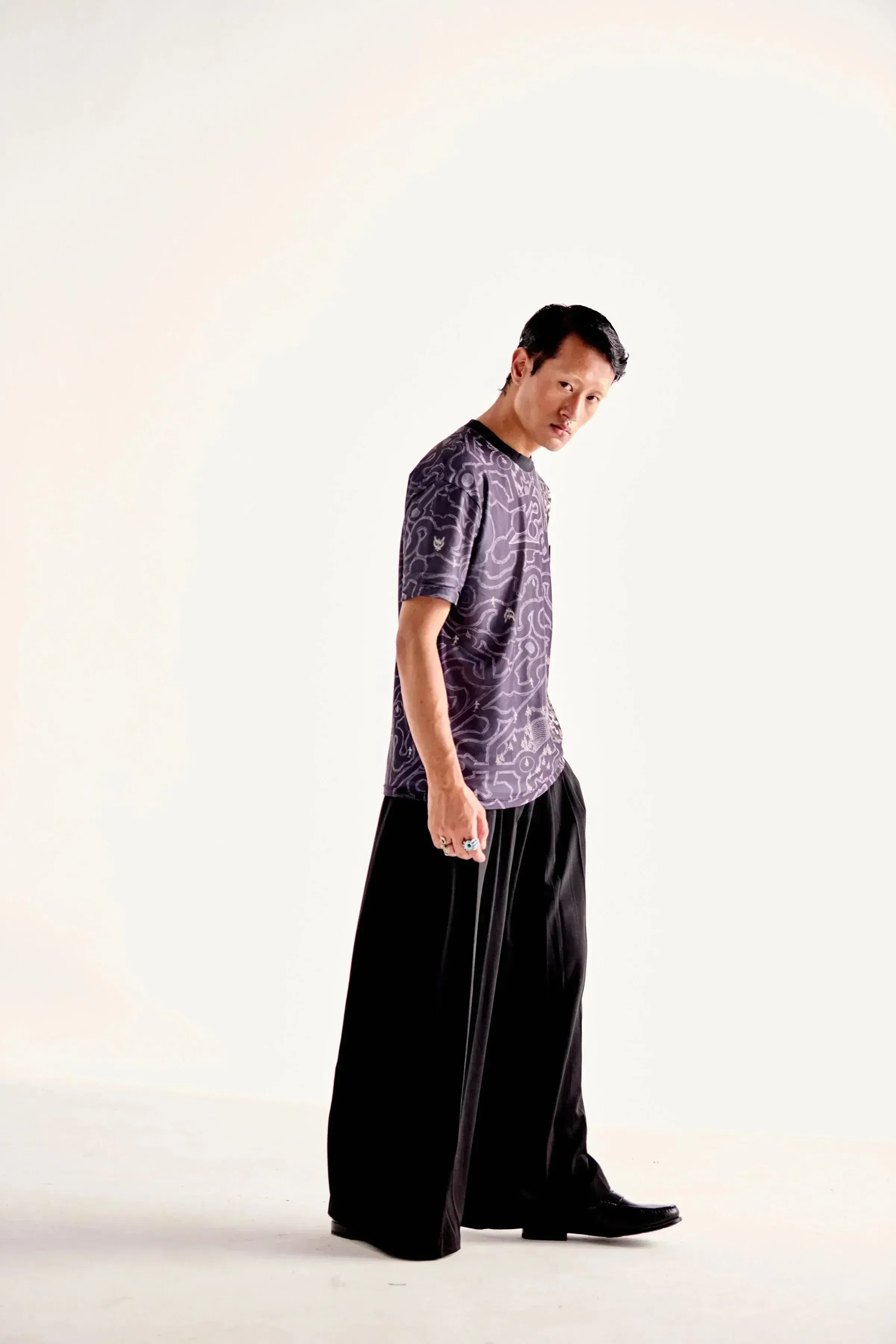 Illusion T-Shirt