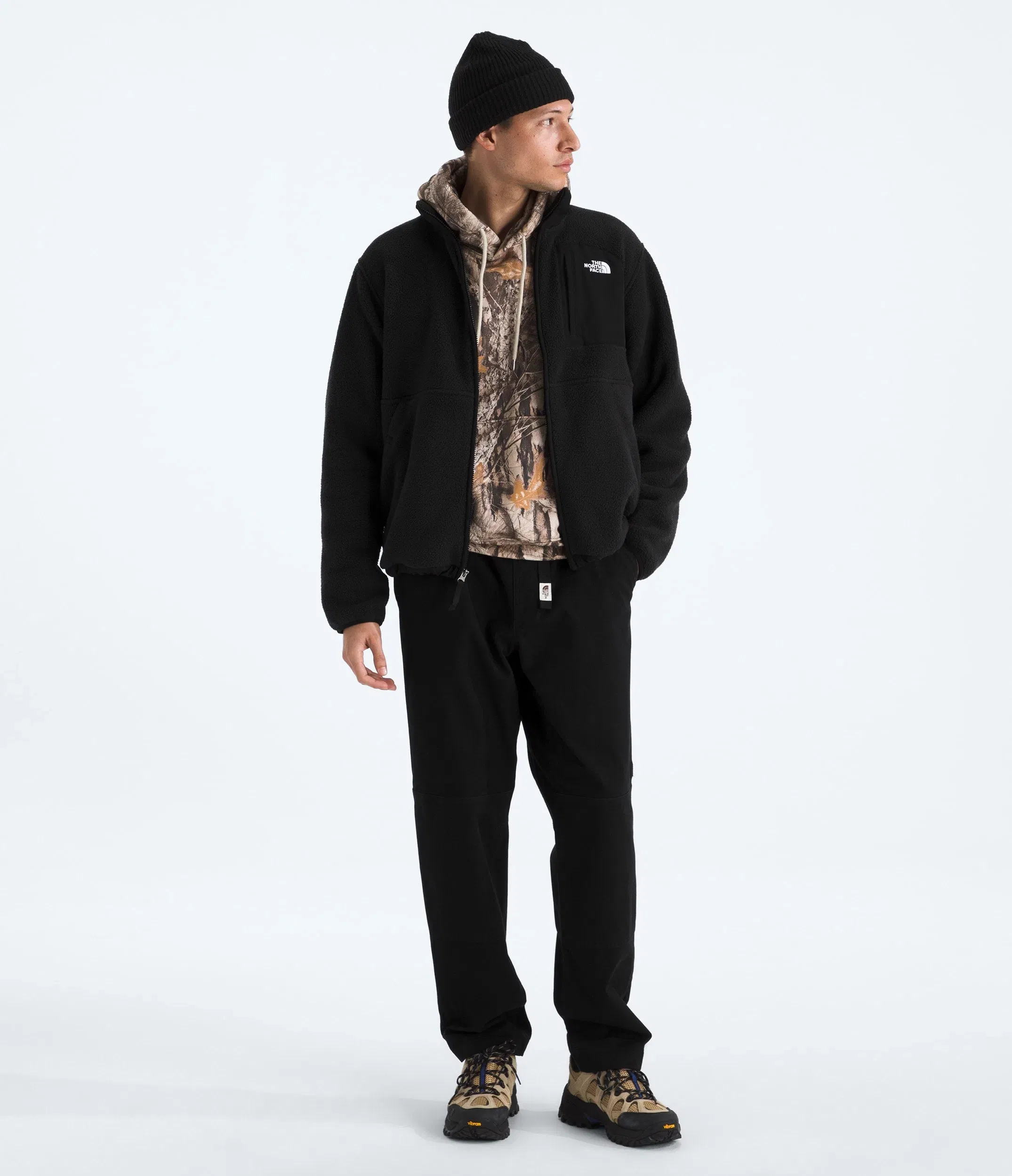 The North Face Men’s Yumiori Off Peak Full-Zip Jacket TNF Black