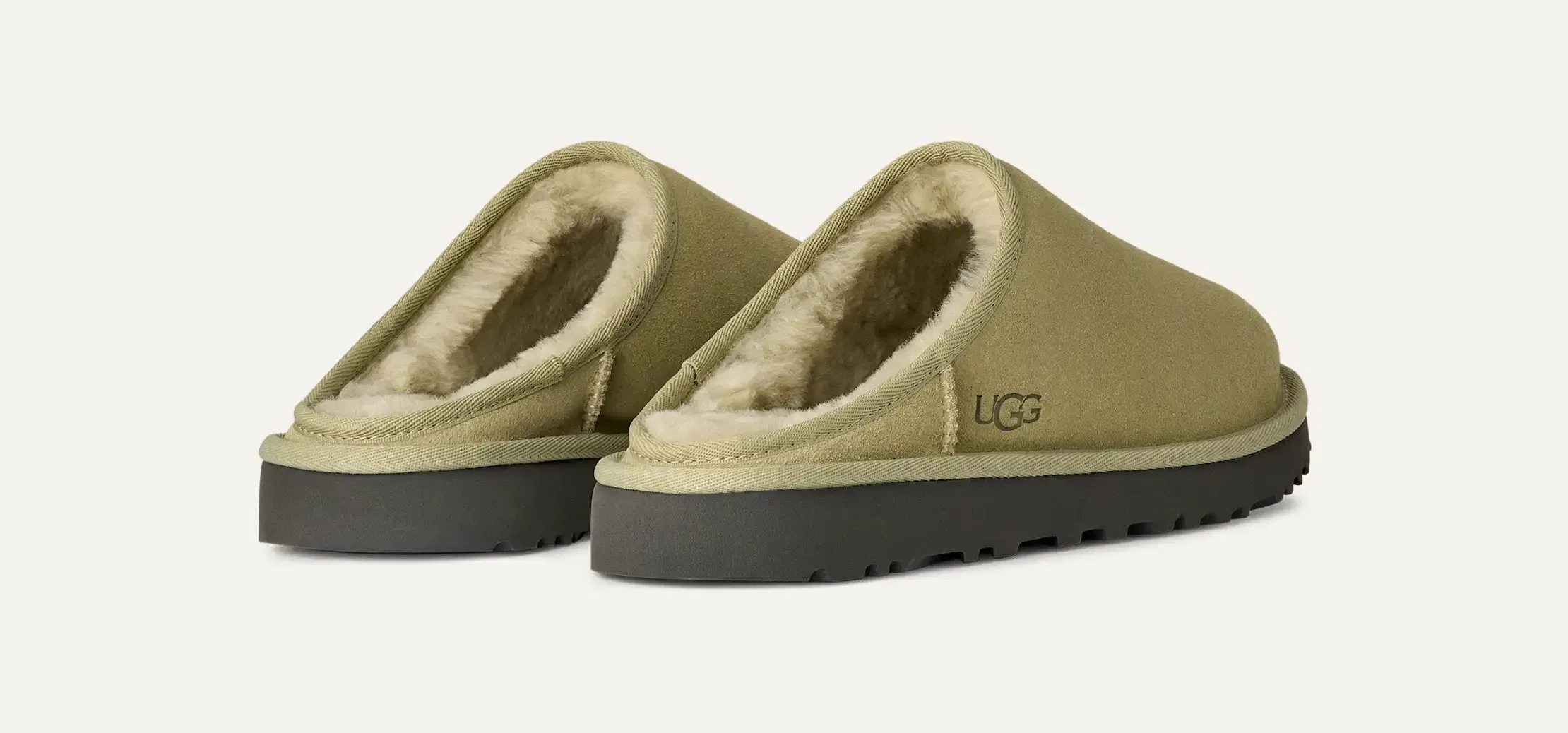 Ugg Classic Slip-On Muted Brass