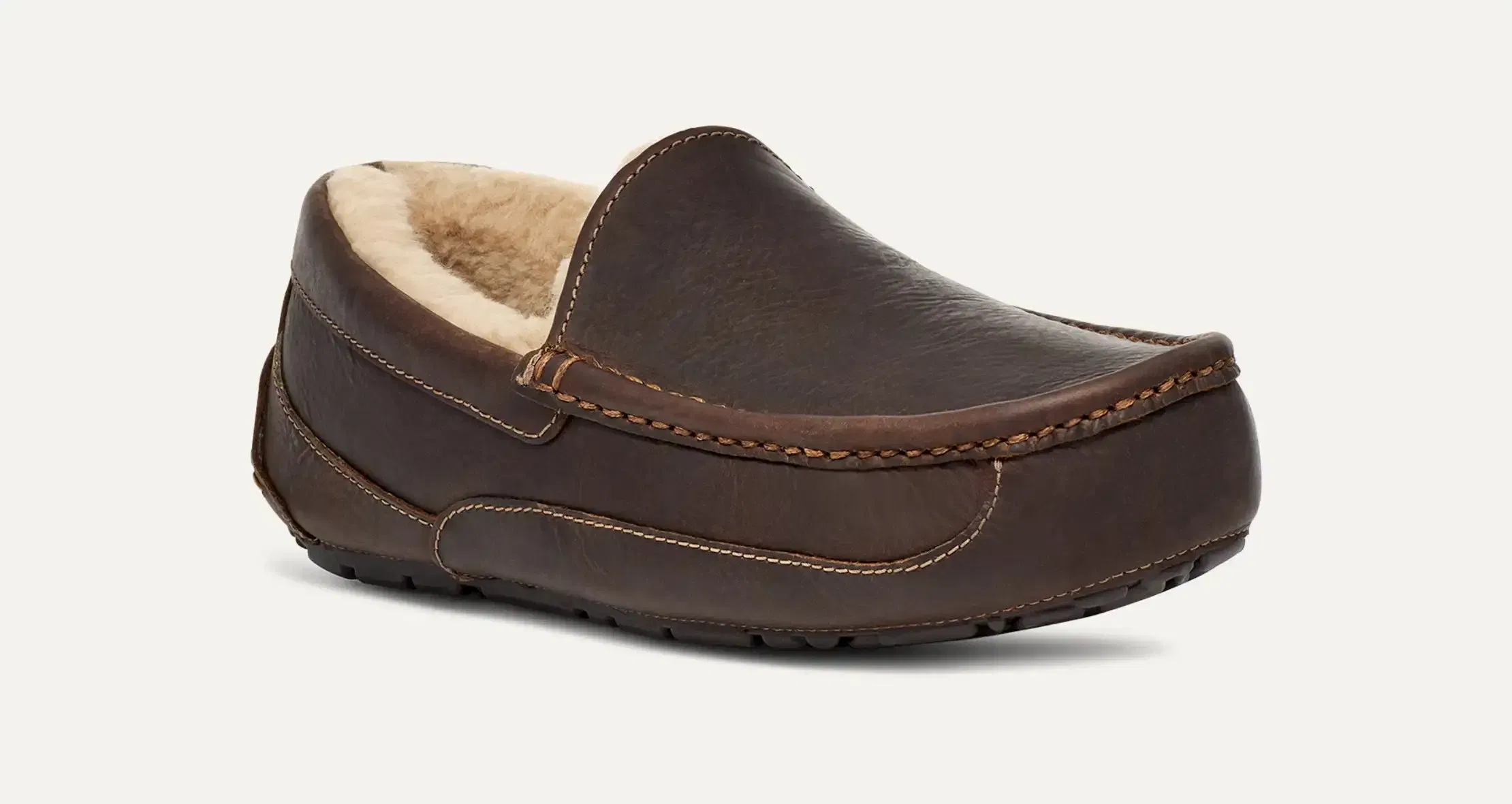 Ugg Ascot Matte Leather Tan