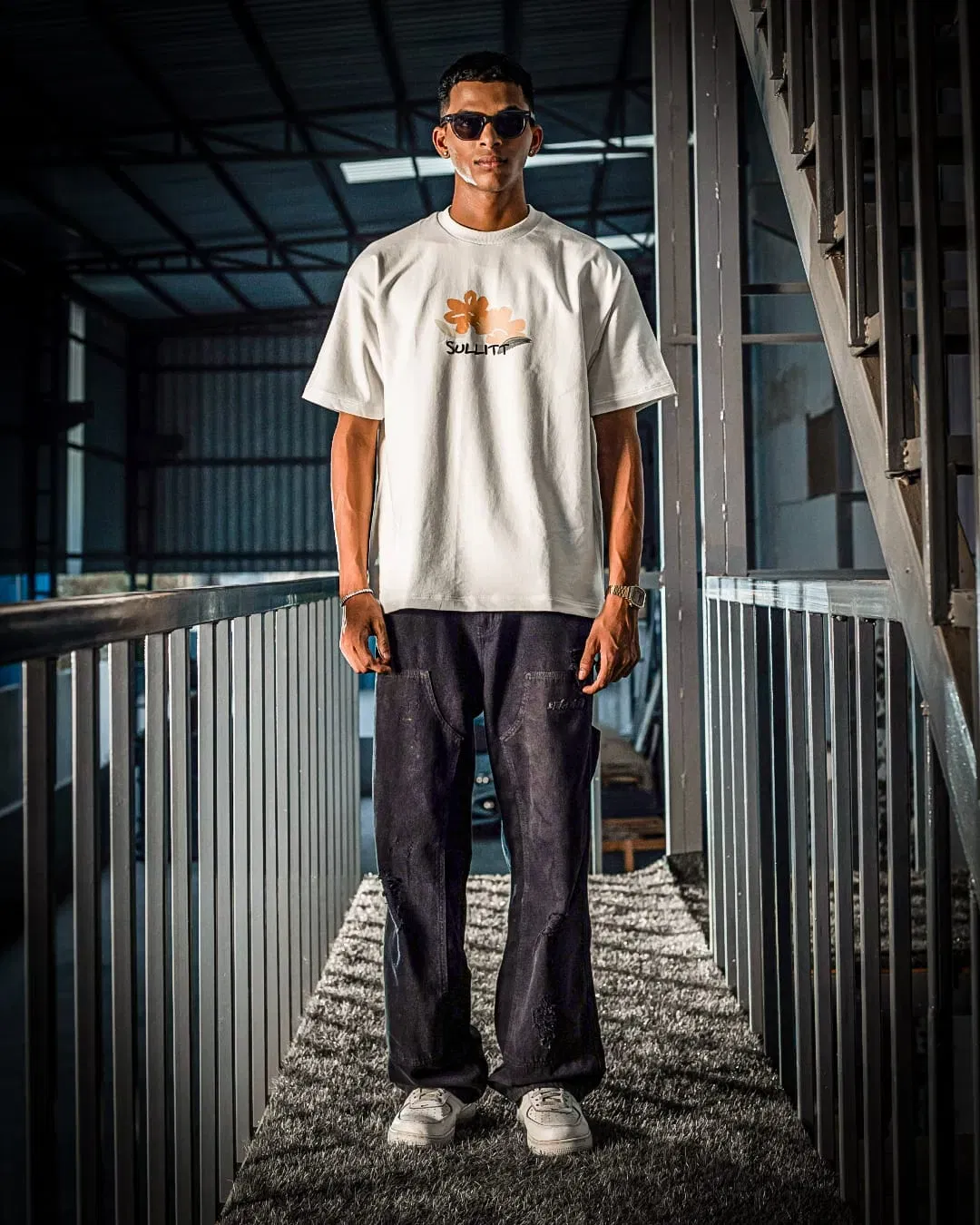 KISS OF NECTAR WHITE T-Shirt