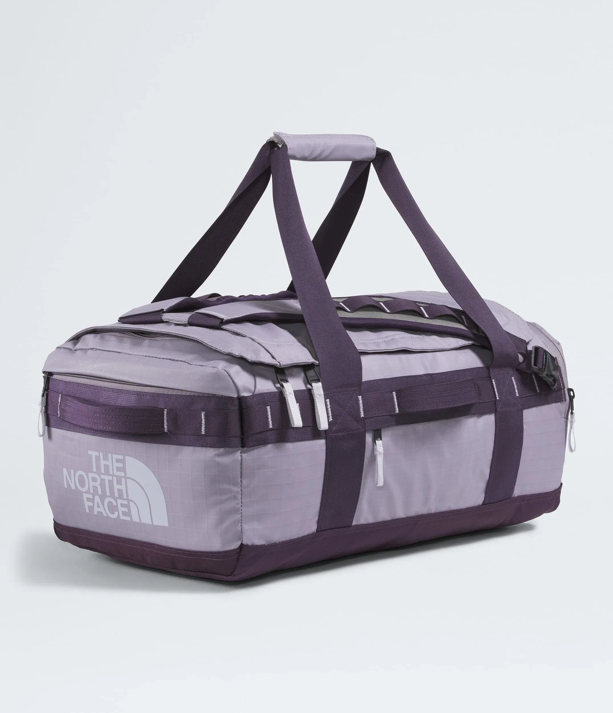 The North Face Base Camp™ Voyager Duffel—42L Transcendent Grey