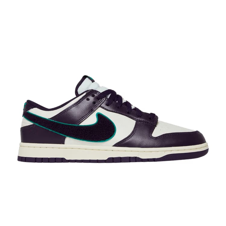 Dunk Low Chenille Swoosh - Grand Purple