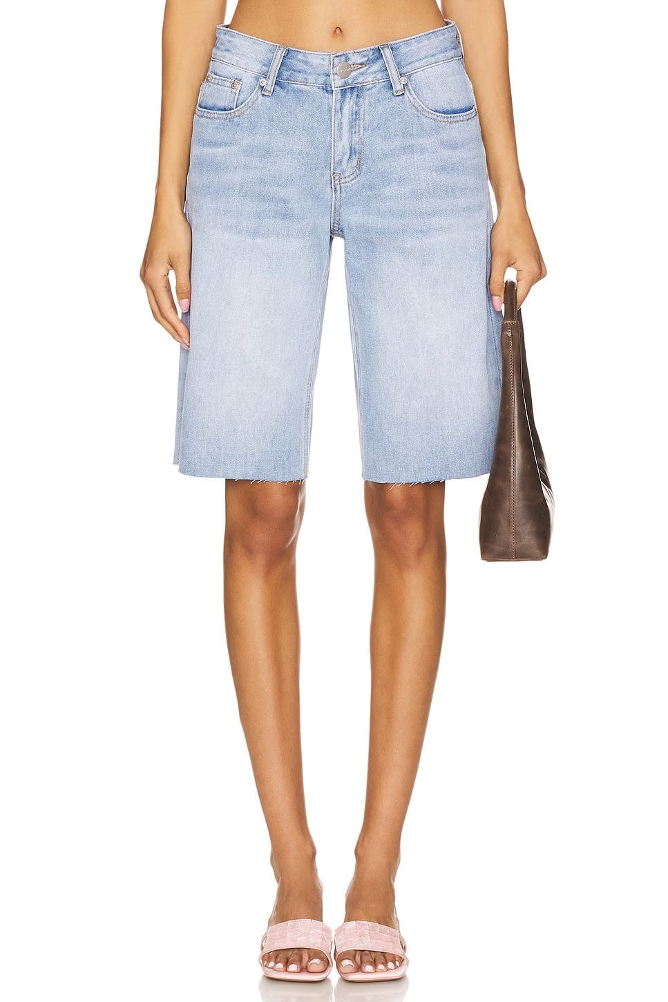 superdown Karoline Short in Light Blue Wash