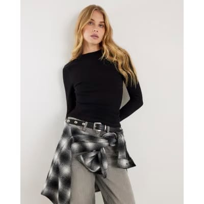 Black Long Sleeve Ribbed Crew Neck Top