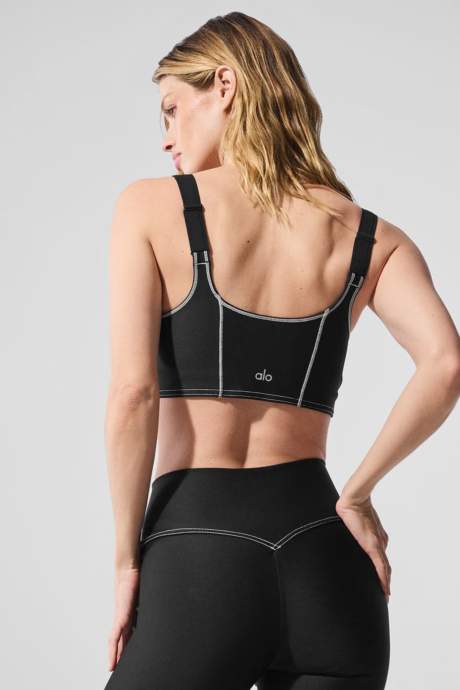 Alo Yoga Airlift Redefine Bra