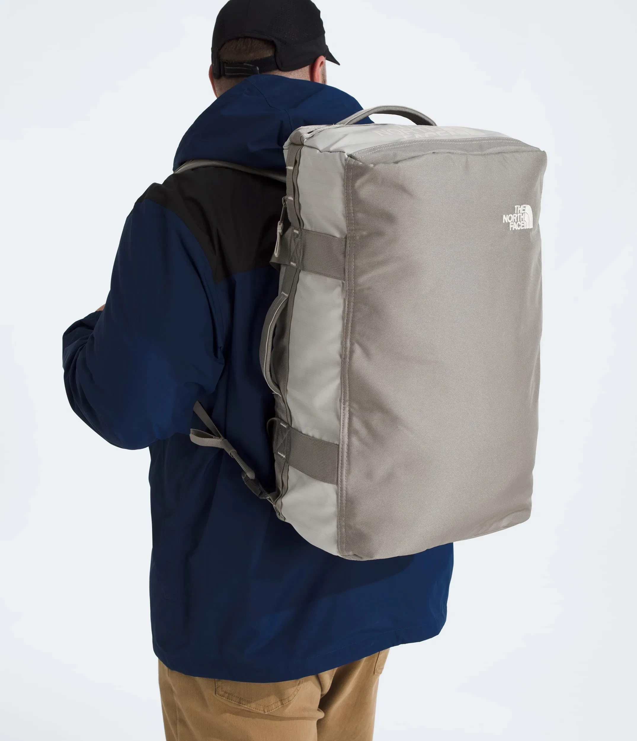 The North Face Base Camp™ Voyager Duffel—42L Soapstone