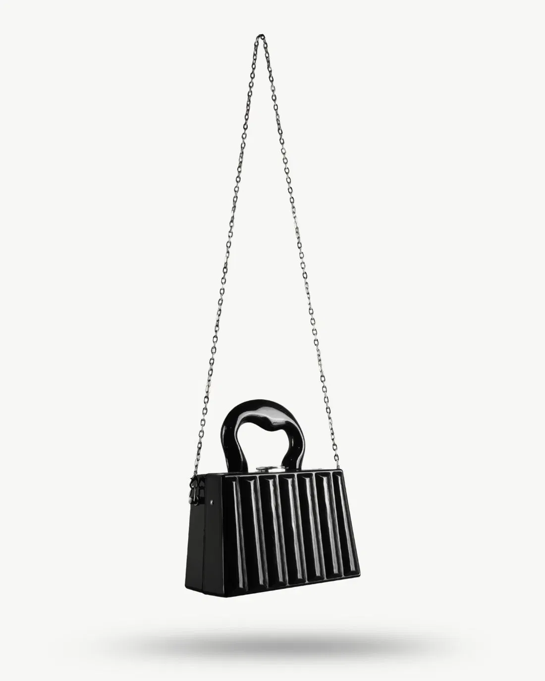 The Noirvault Clutch