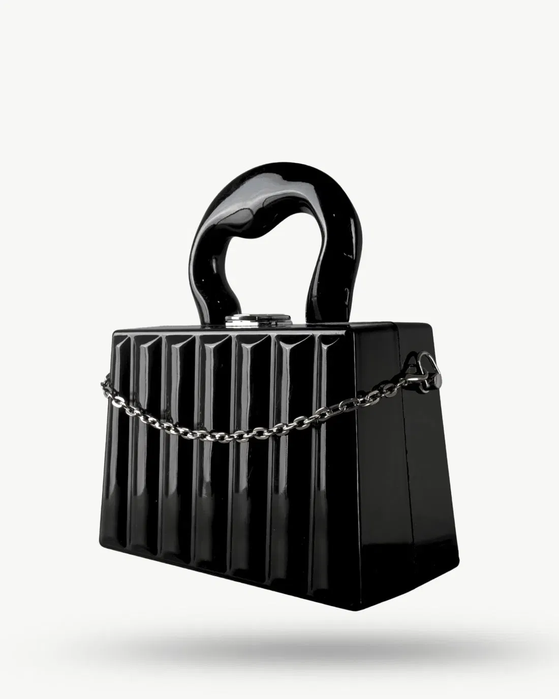The Noirvault Clutch