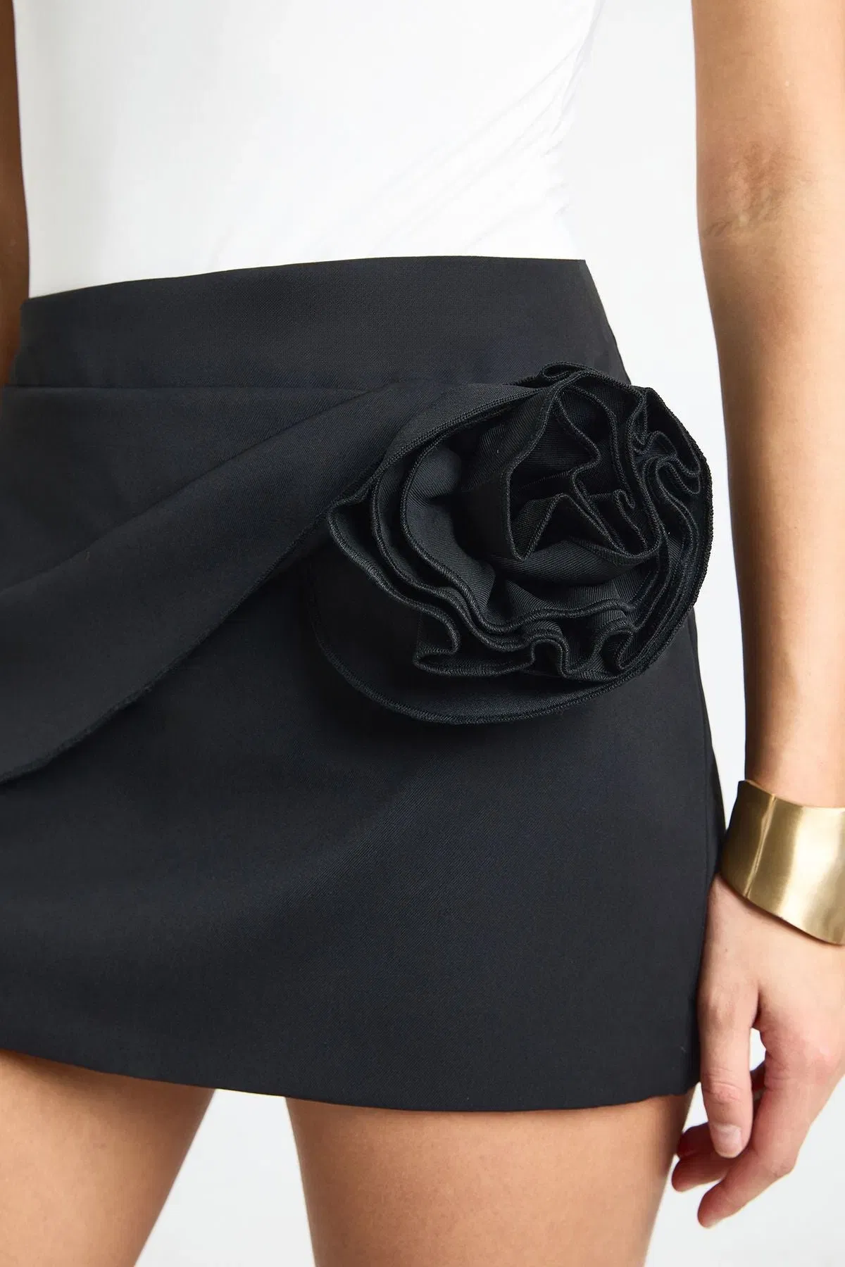 Crepe Twist Rose Detail Mini Skirt