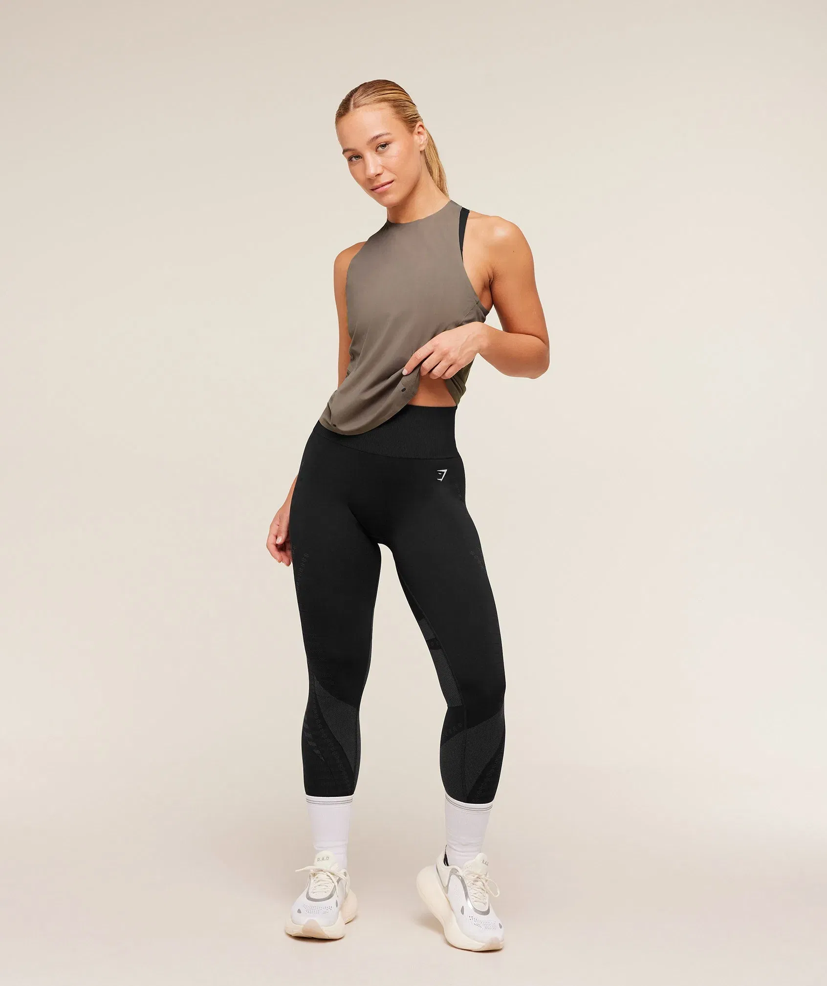 Gymshark Running Elite Loose Fit Tank - Camo Brown
