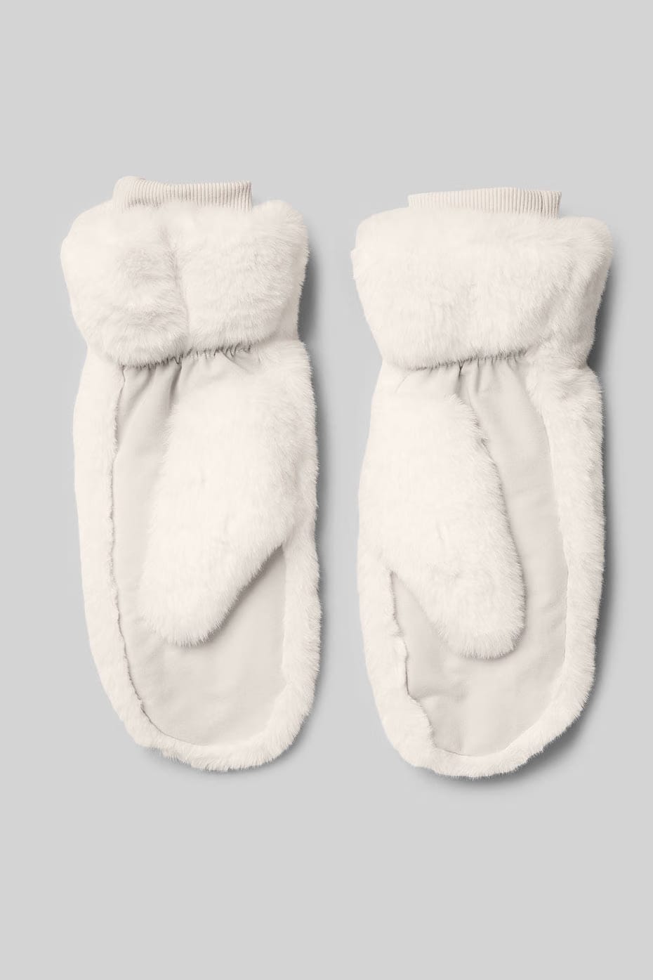 Alo Yoga Faux Fur Mittens