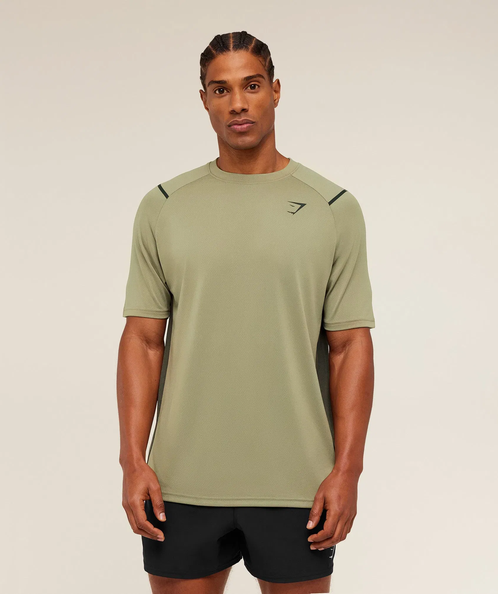 Gymshark Arrival Contrast T-Shirt - Grounded Green / Strength Green