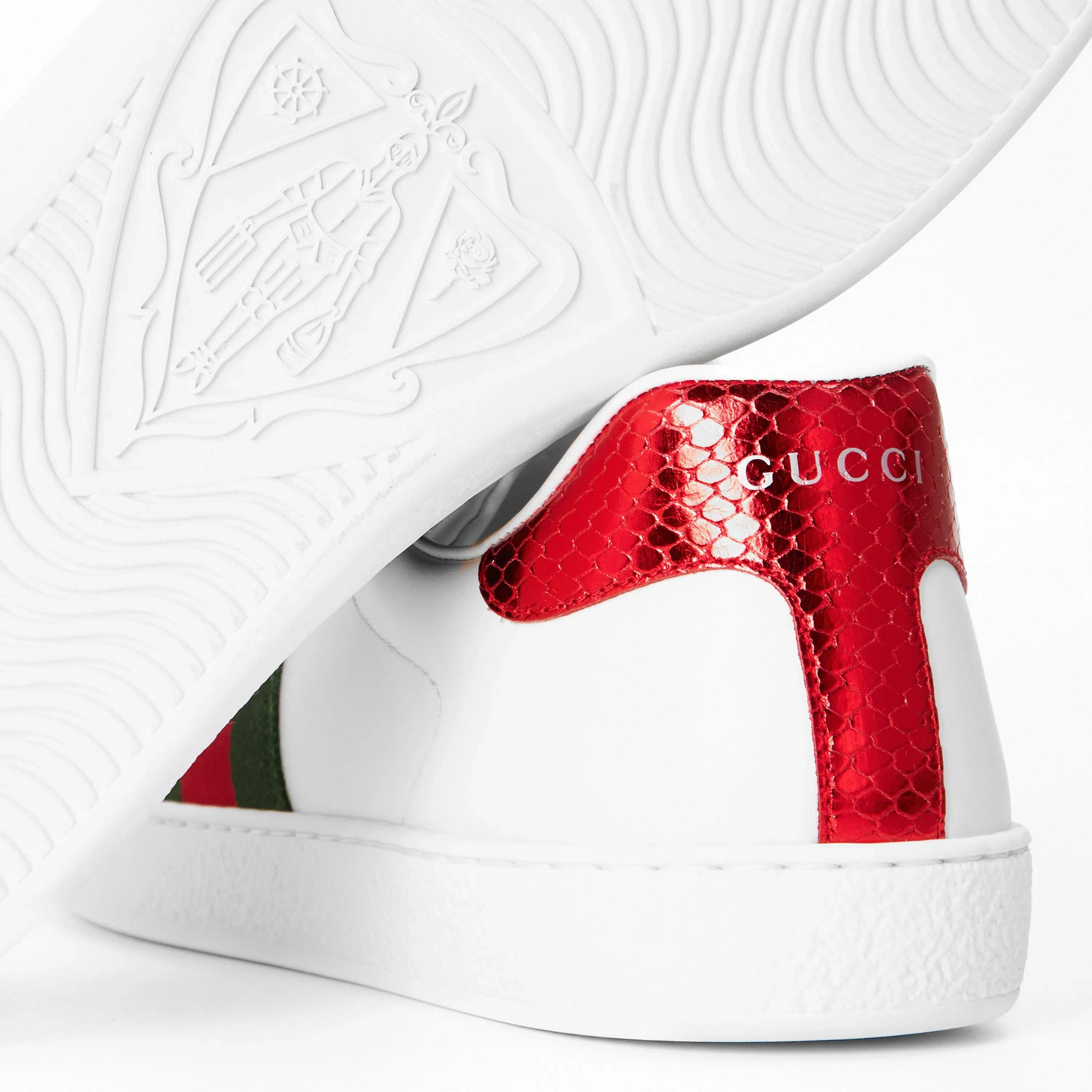 Ace Sneakers With Bee