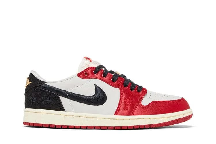 Air Jordan 1 Retro Low OG Trophy Room Away