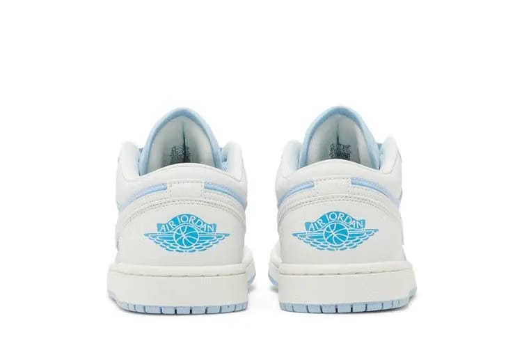 Wmns Air Jordan 1 Low Se Reverse Ice Blue