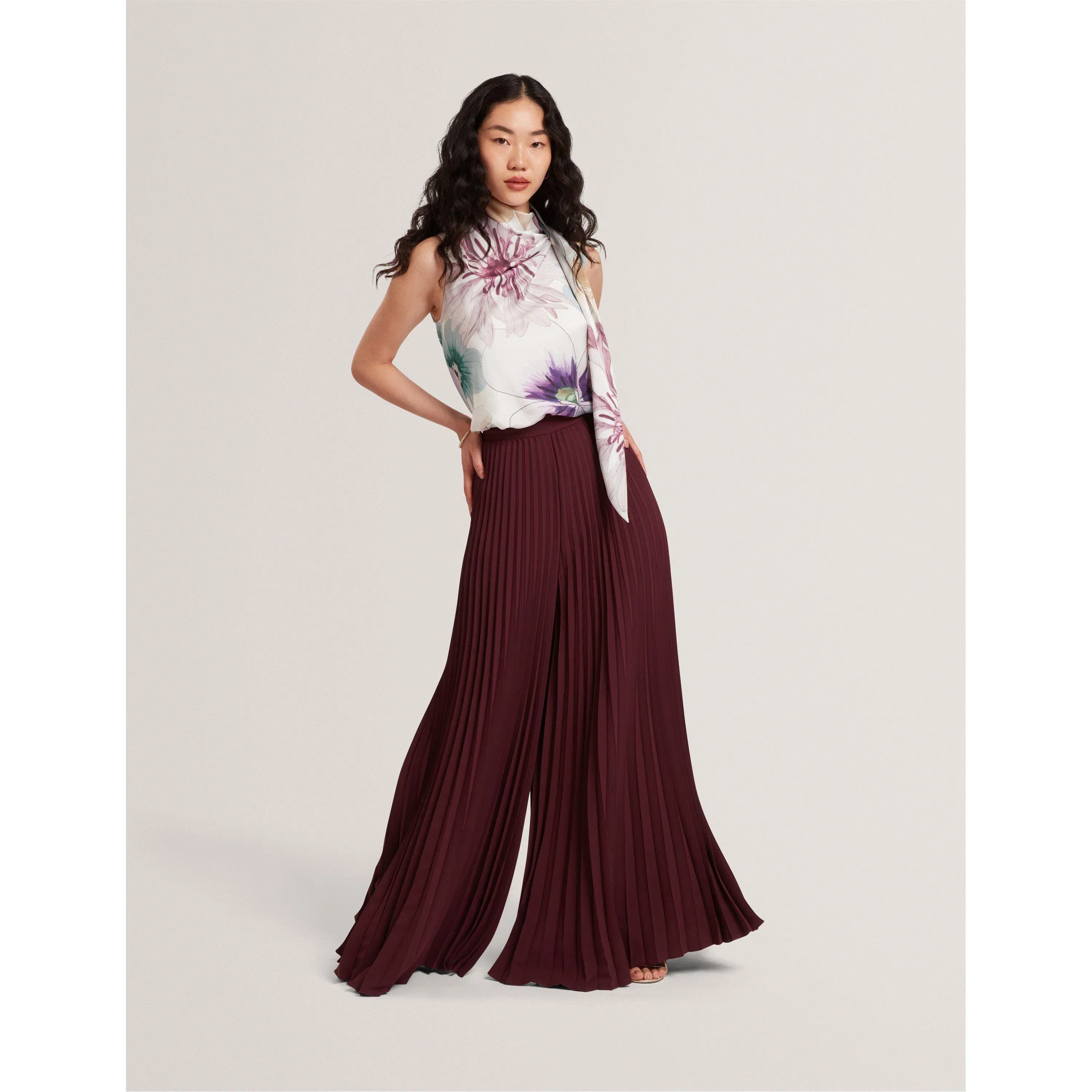 Wide Leg Trousers