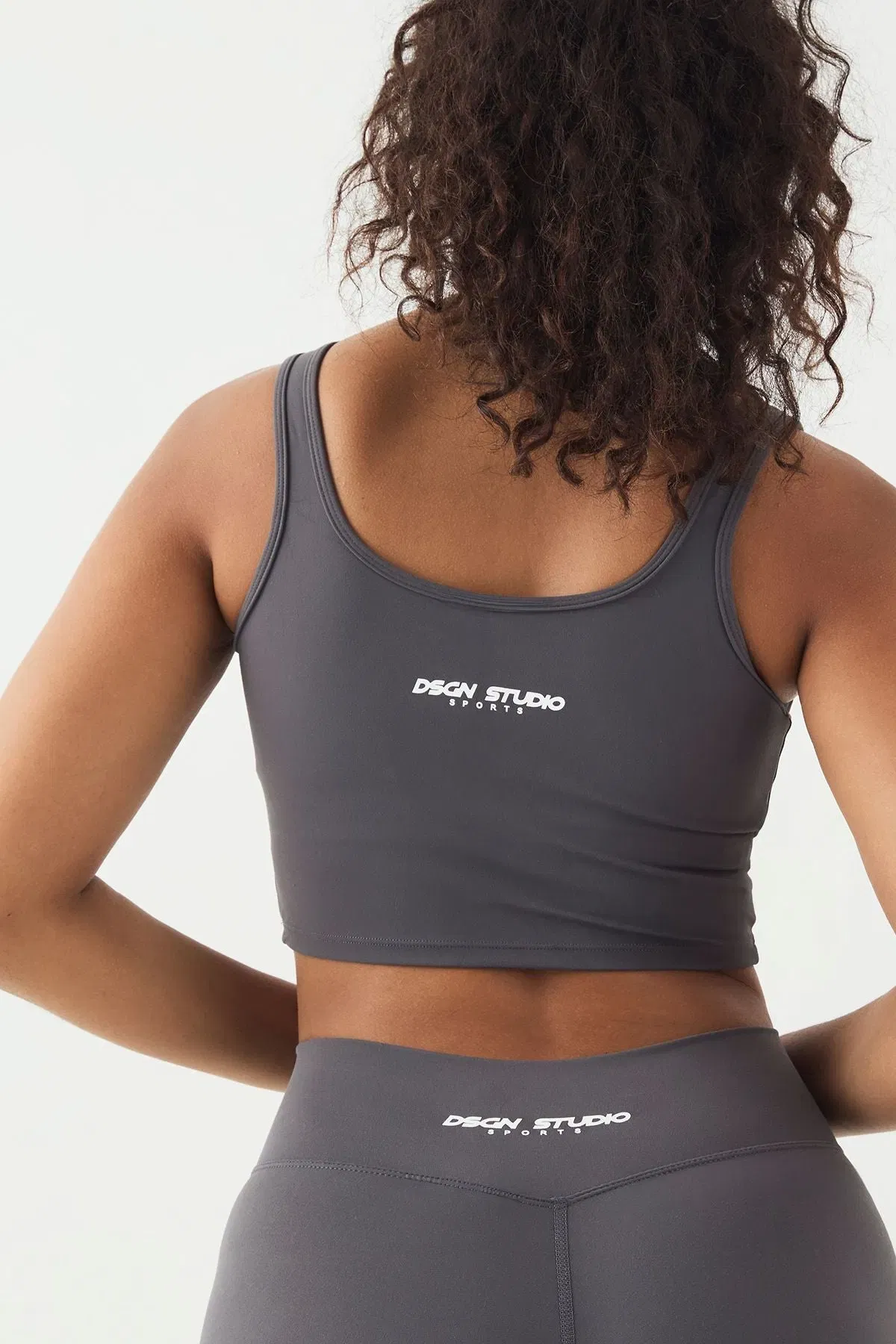 DSGN Studio Ultra sculpt Padded Sports Bra