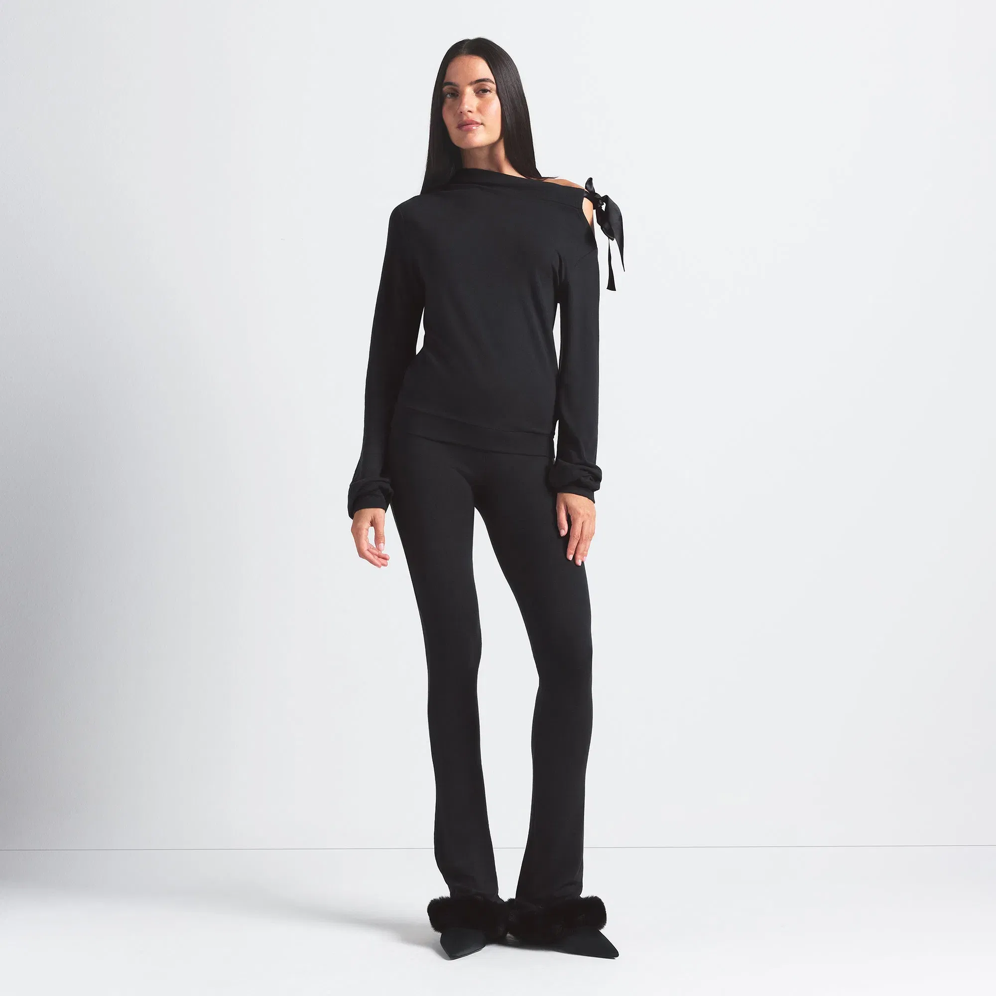 SKIMS CLOUD OFF THE SHOULDER TOP | ONYX