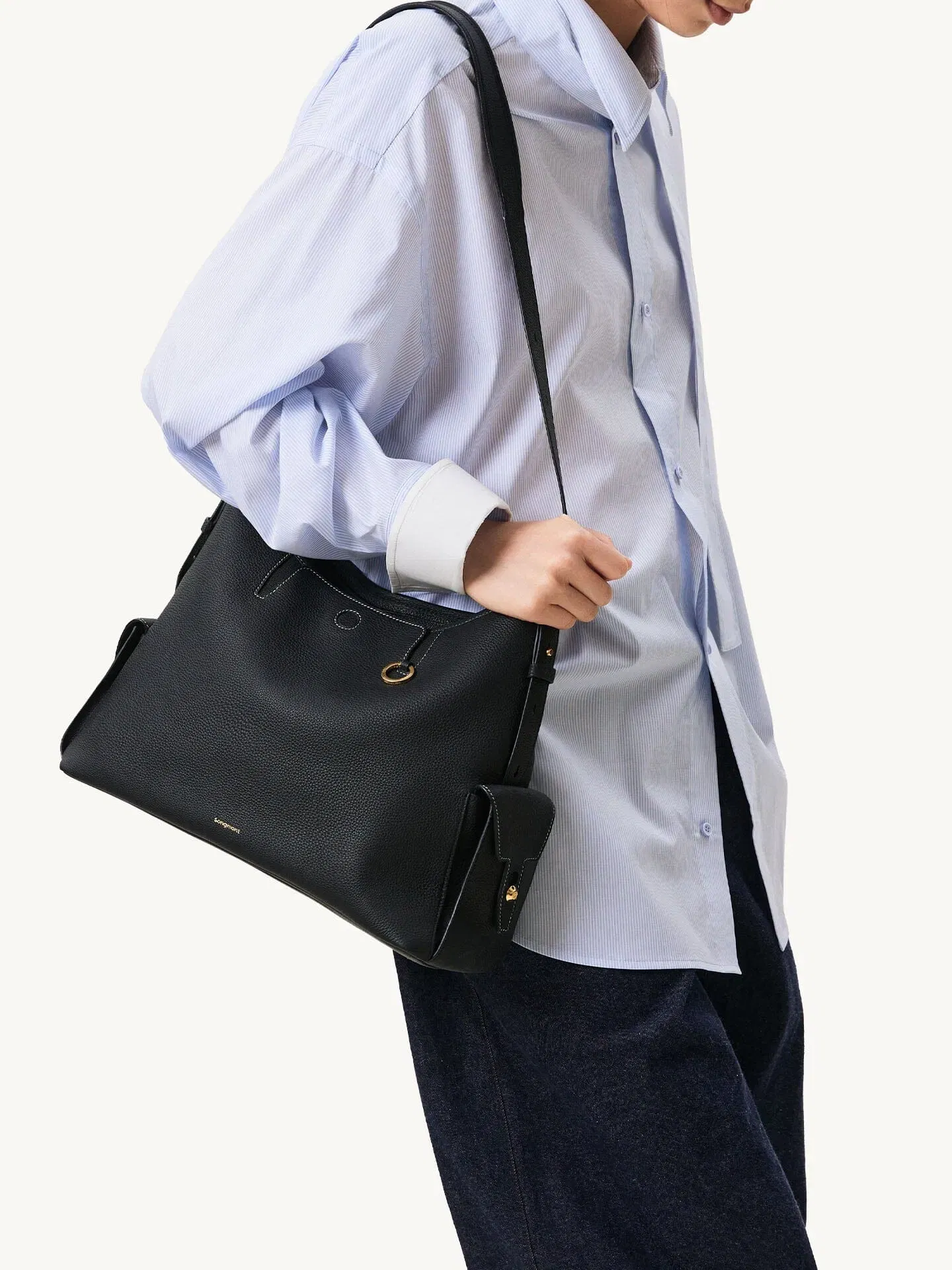 Songmont Medium Yore Hobo Bag Onyx Grain