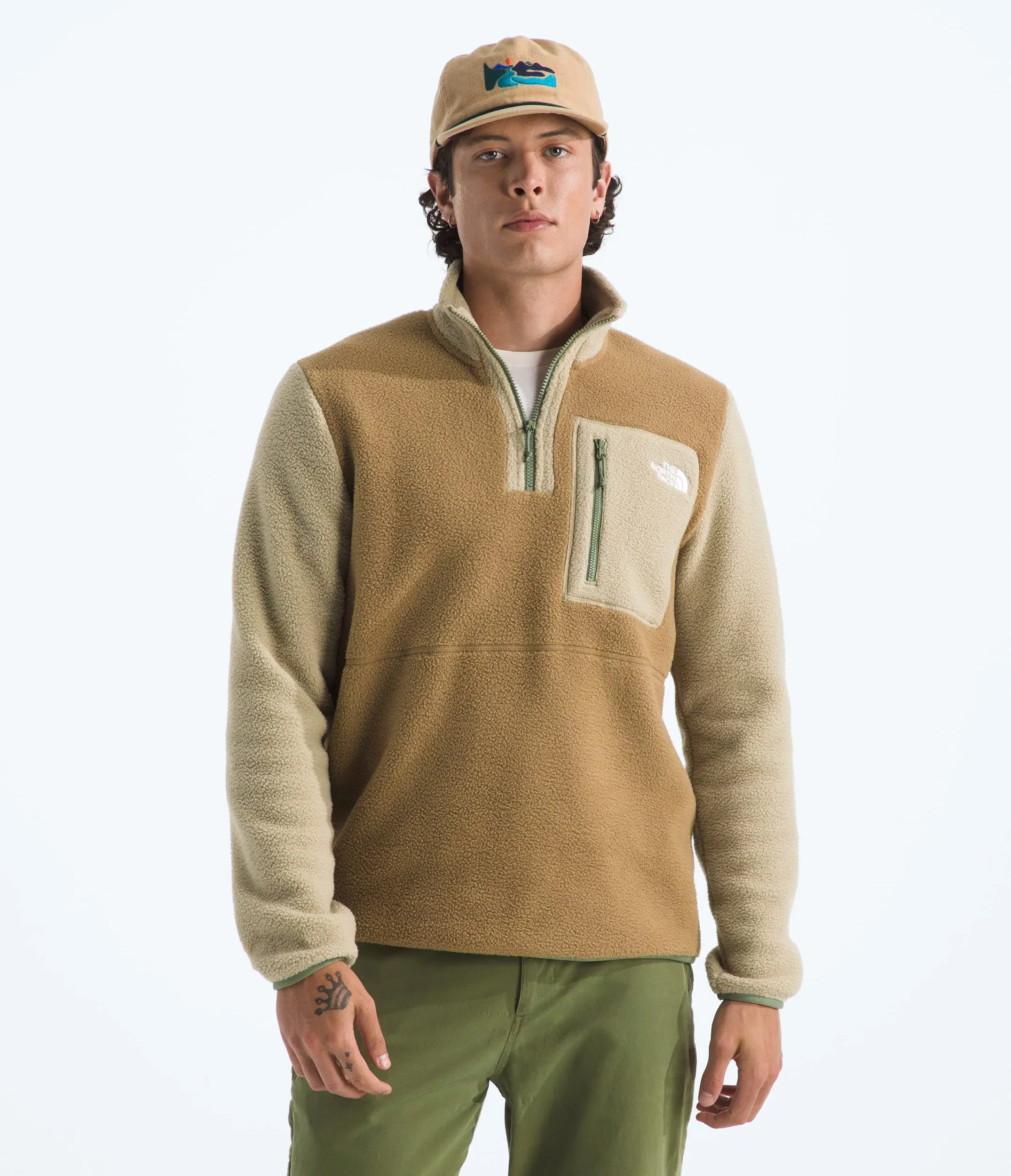 The North Face Men’s Yumiori ¼-Zip Utility Brown
