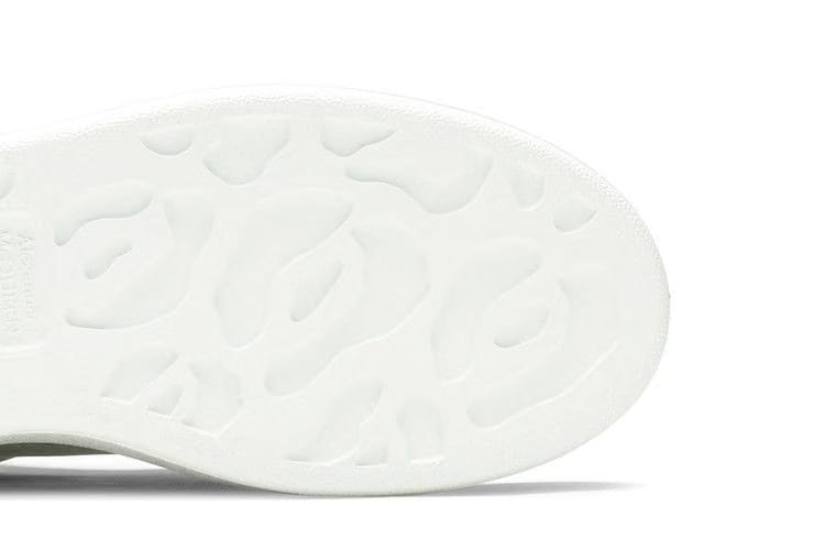 Alexander McQueen Wmns Oversized Sneaker 'White Pink Glitter'
