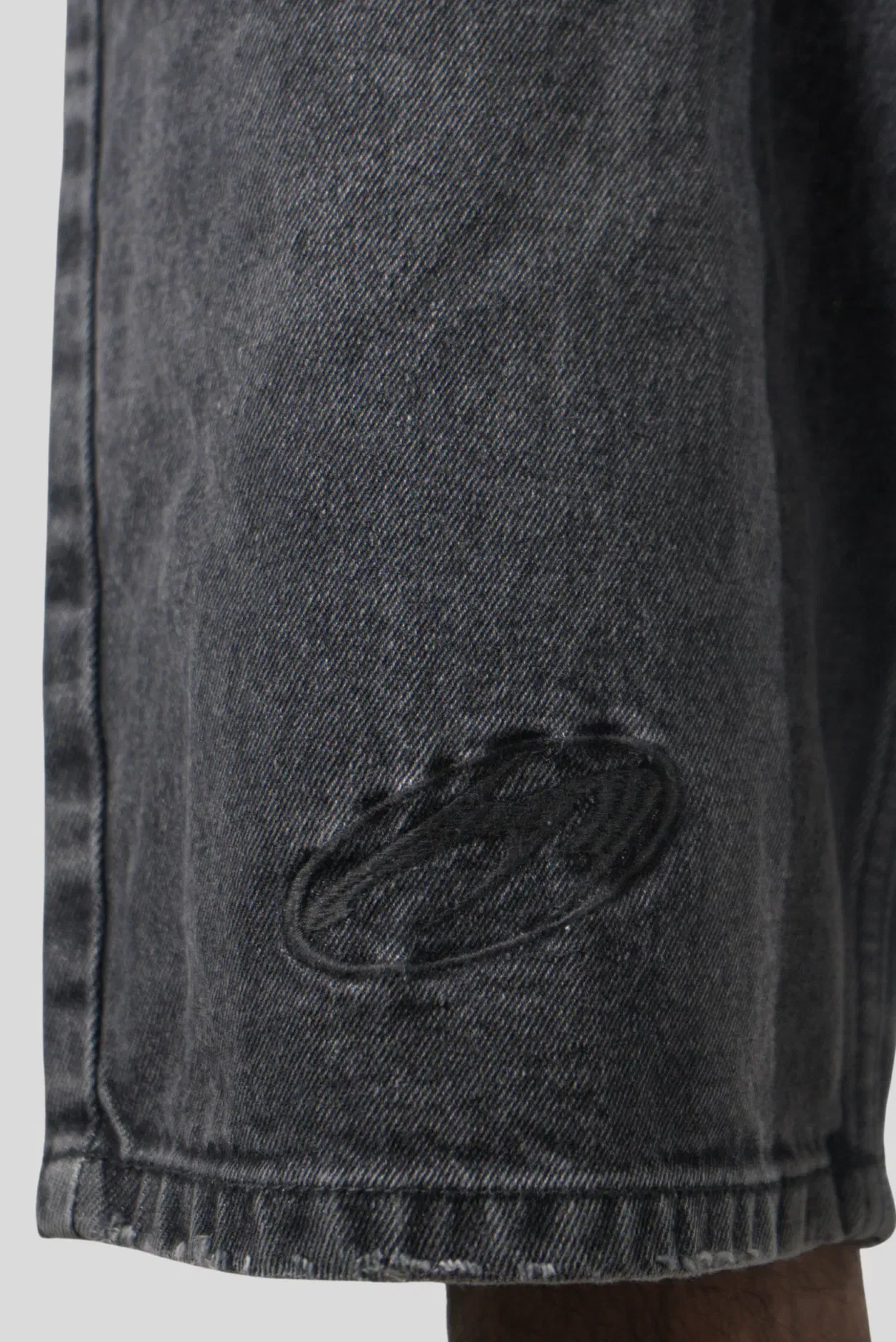 BRISKA SHORTS BLACK
