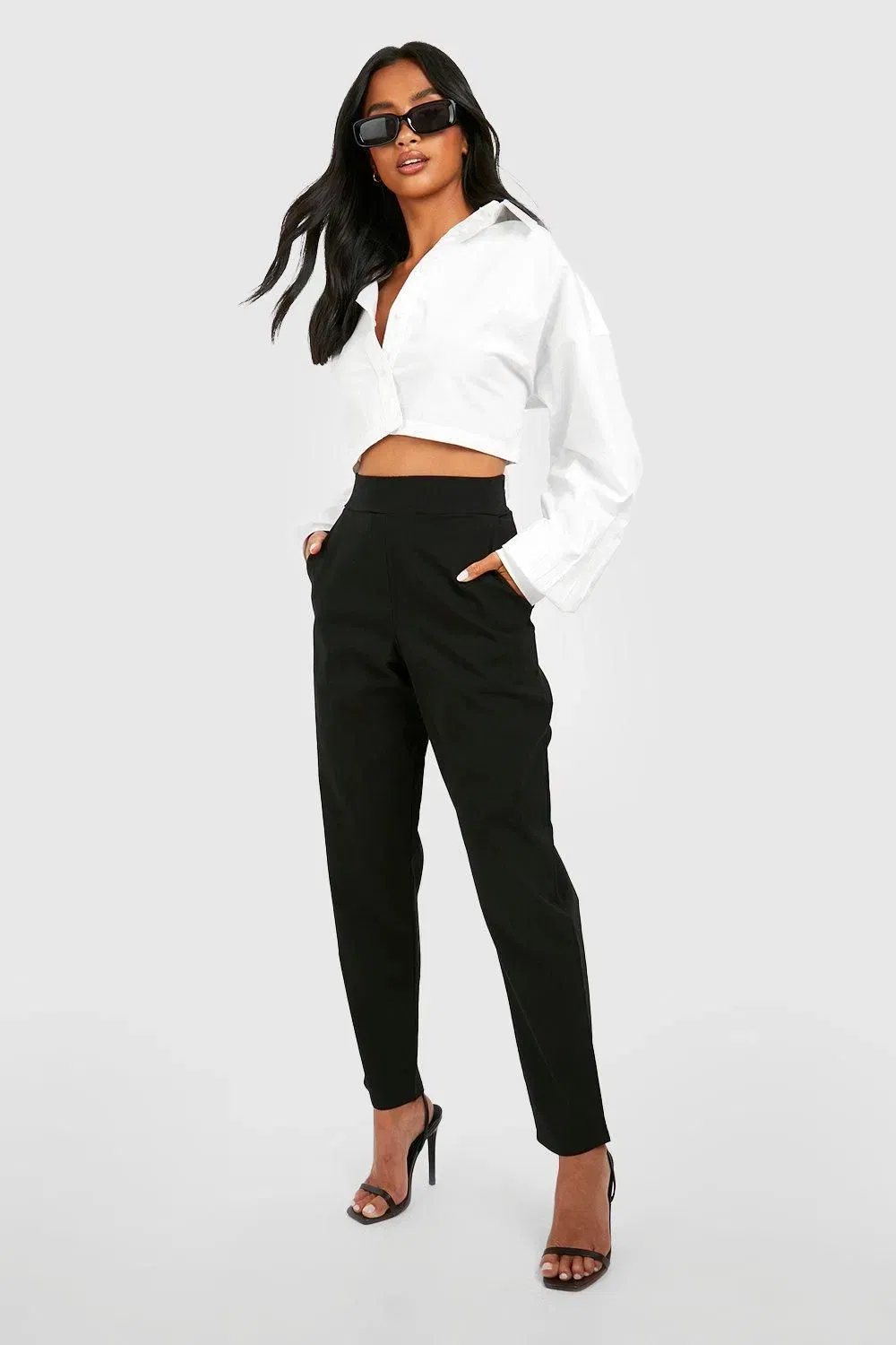Petite Super Stretch Tapered Tailored Trouser