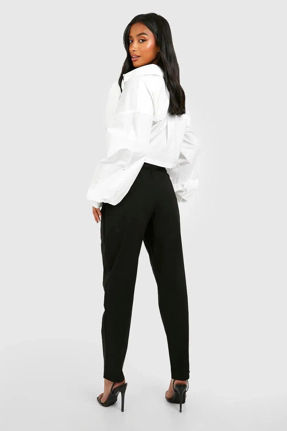 Petite Super Stretch Tapered Tailored Trouser